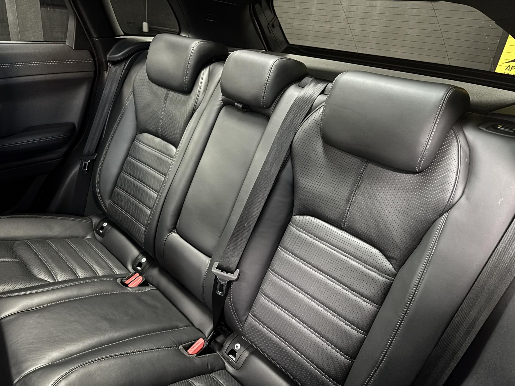 Land Rover Range Rover Evoque 2.0 TD4 HSE Dynamic SUV 5dr Diesel Auto 4WD Euro 6 (s/s) (180 ps)