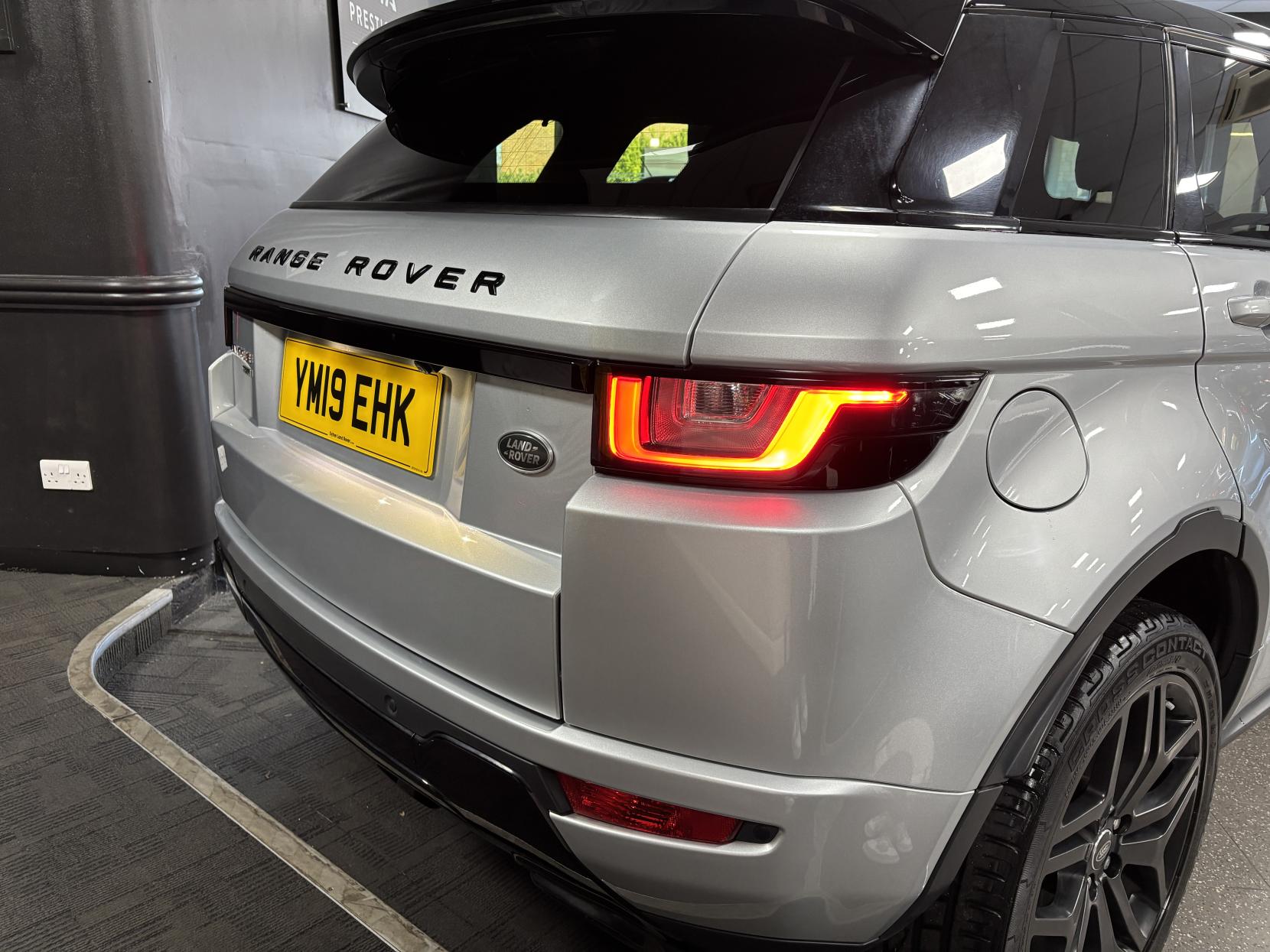 Land Rover Range Rover Evoque 2.0 TD4 HSE Dynamic SUV 5dr Diesel Auto 4WD Euro 6 (s/s) (180 ps)