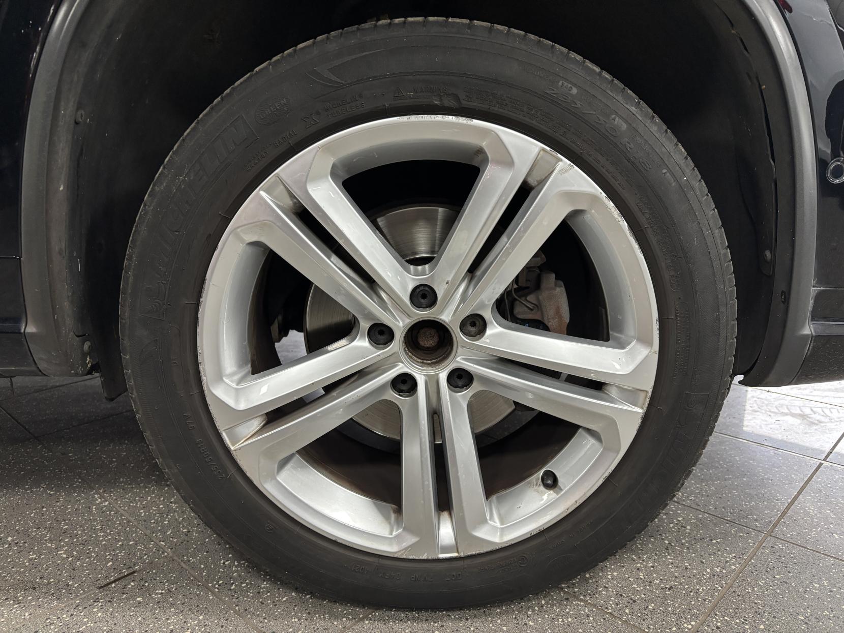 Volkswagen Tiguan 2.0 TDI BlueMotion Tech R-Line Edition SUV 5dr Diesel DSG 4WD Euro 6 (s/s) (150 ps)