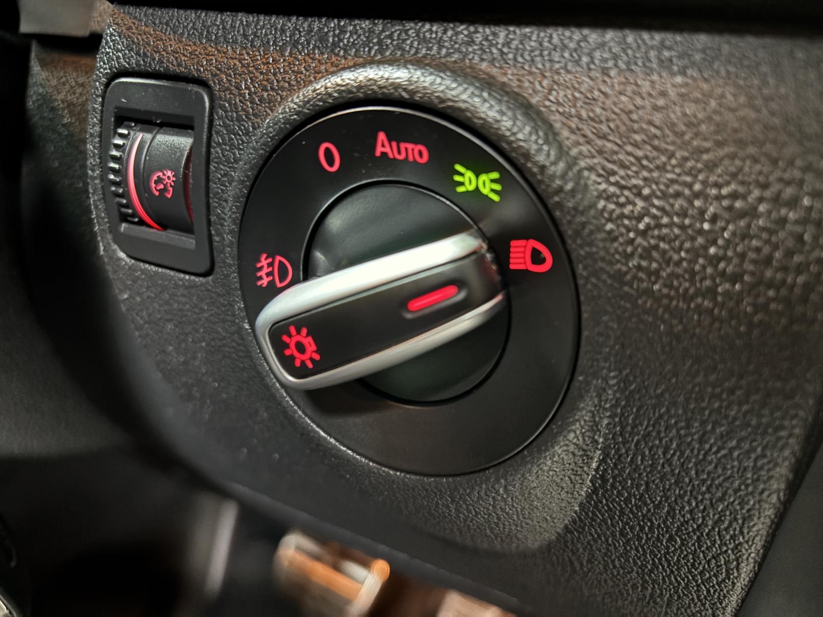 Volkswagen Tiguan 2.0 TDI BlueMotion Tech R-Line Edition SUV 5dr Diesel DSG 4WD Euro 6 (s/s) (150 ps)