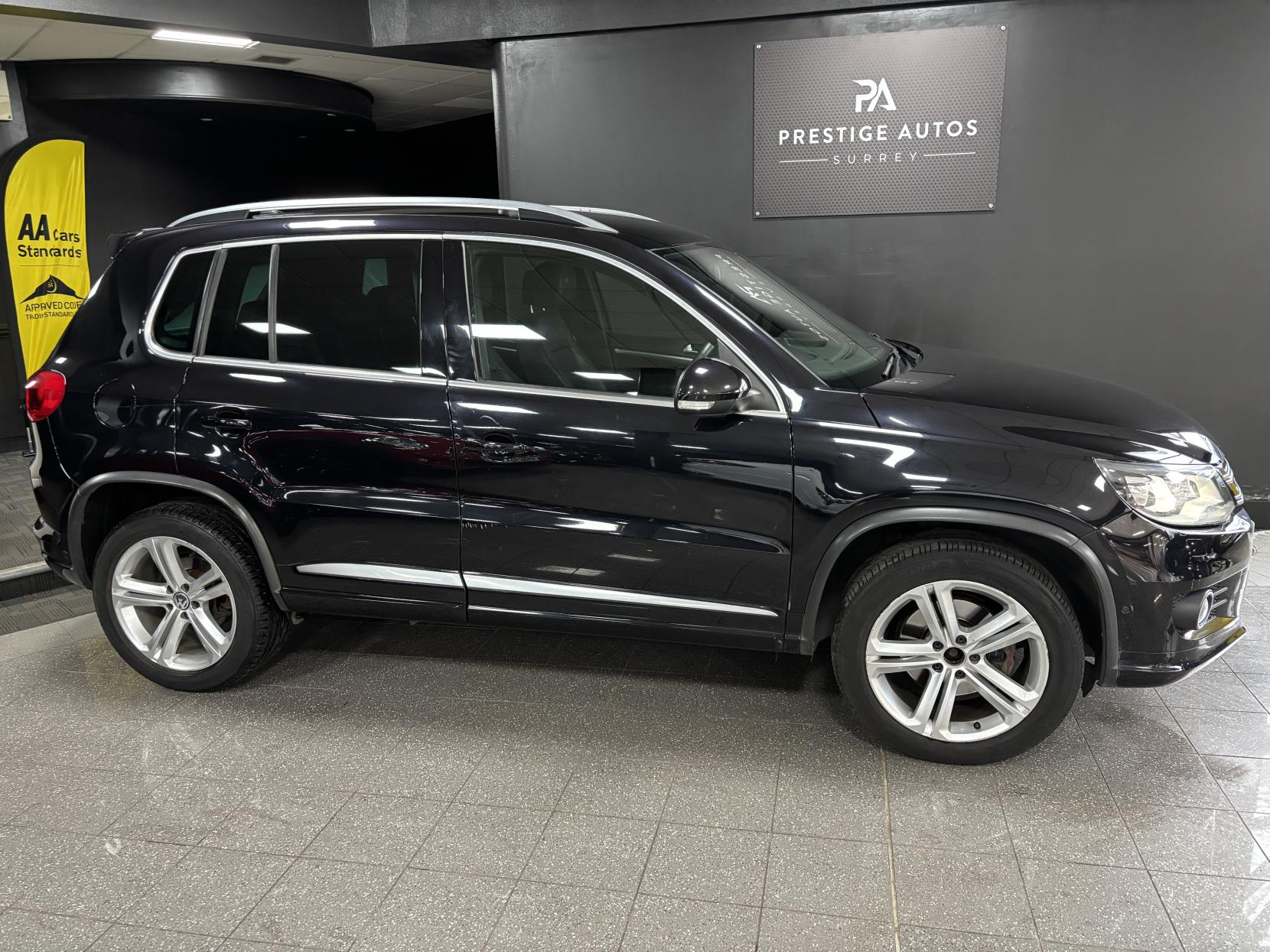 Volkswagen Tiguan 2.0 TDI BlueMotion Tech R-Line Edition SUV 5dr Diesel DSG 4WD Euro 6 (s/s) (150 ps)