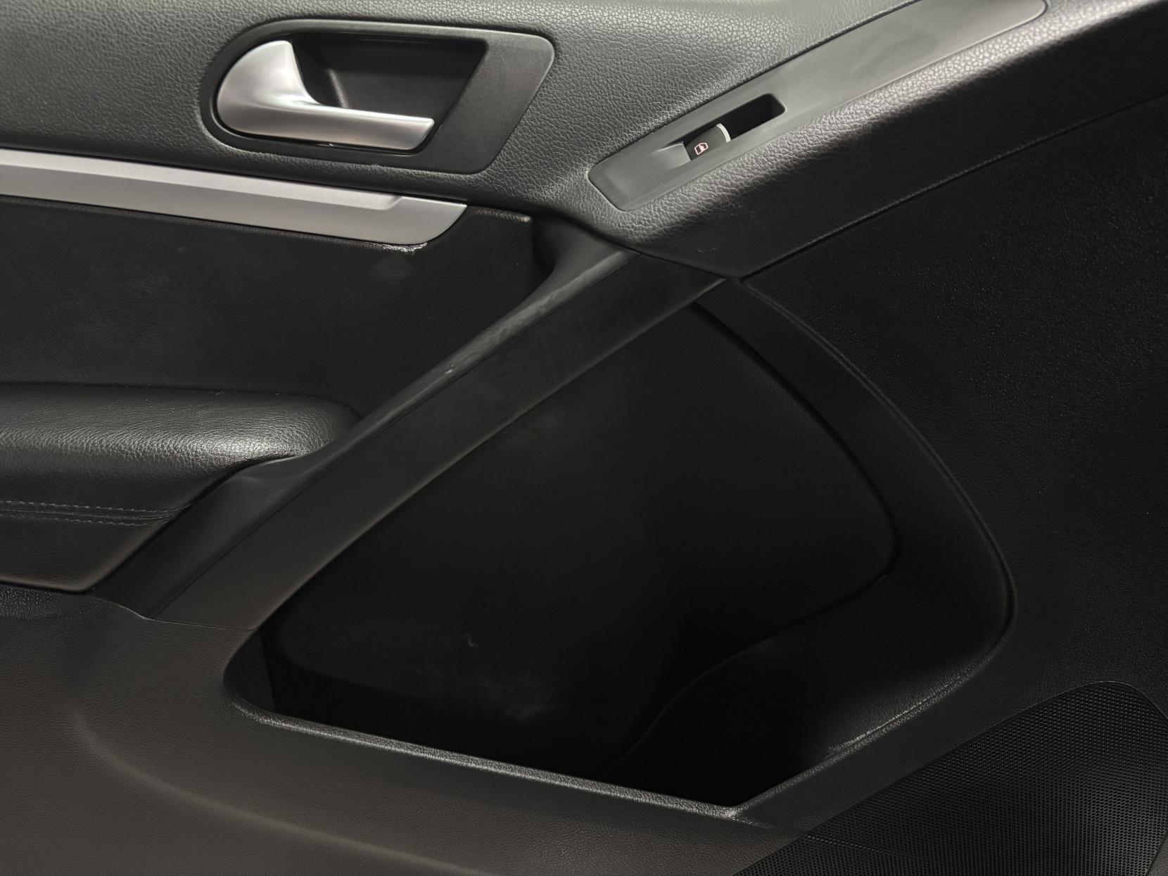 Volkswagen Tiguan 2.0 TDI BlueMotion Tech R-Line Edition SUV 5dr Diesel DSG 4WD Euro 6 (s/s) (150 ps)