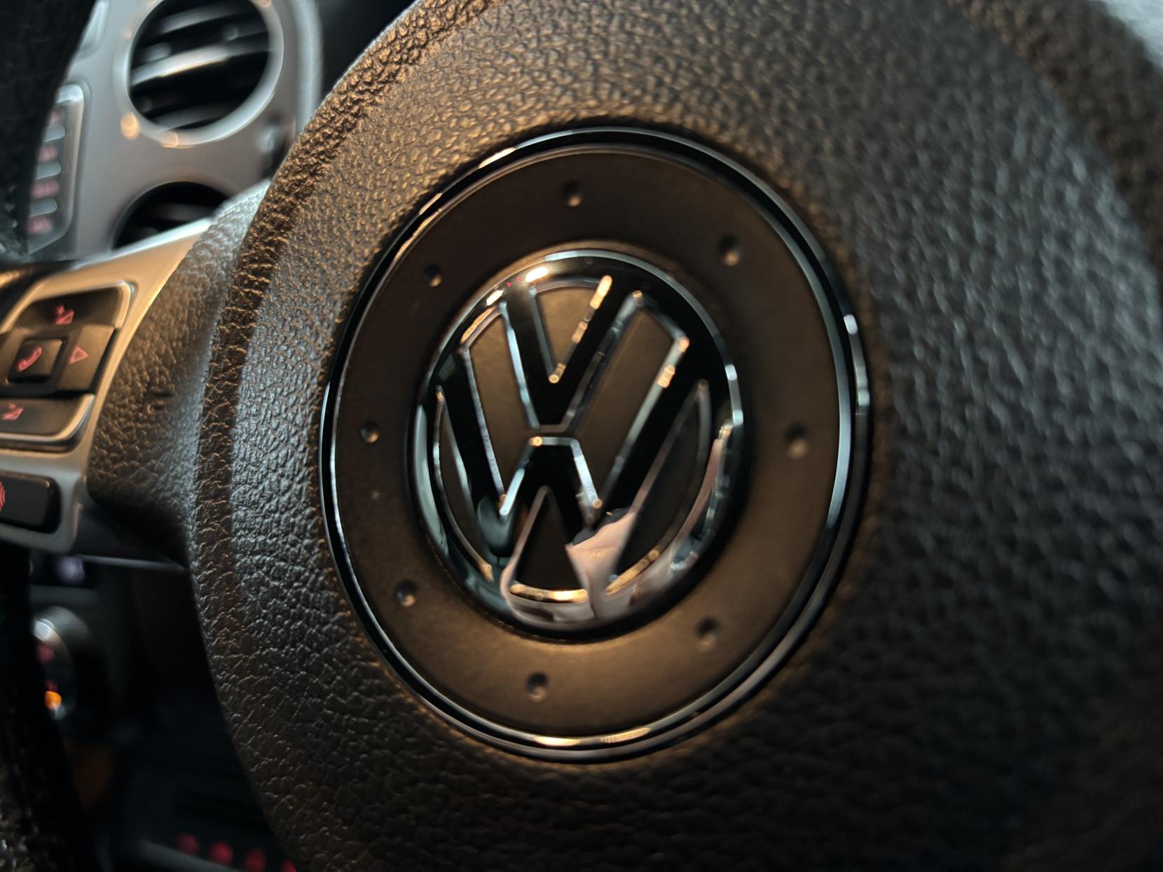 Volkswagen Tiguan 2.0 TDI BlueMotion Tech R-Line Edition SUV 5dr Diesel DSG 4WD Euro 6 (s/s) (150 ps)