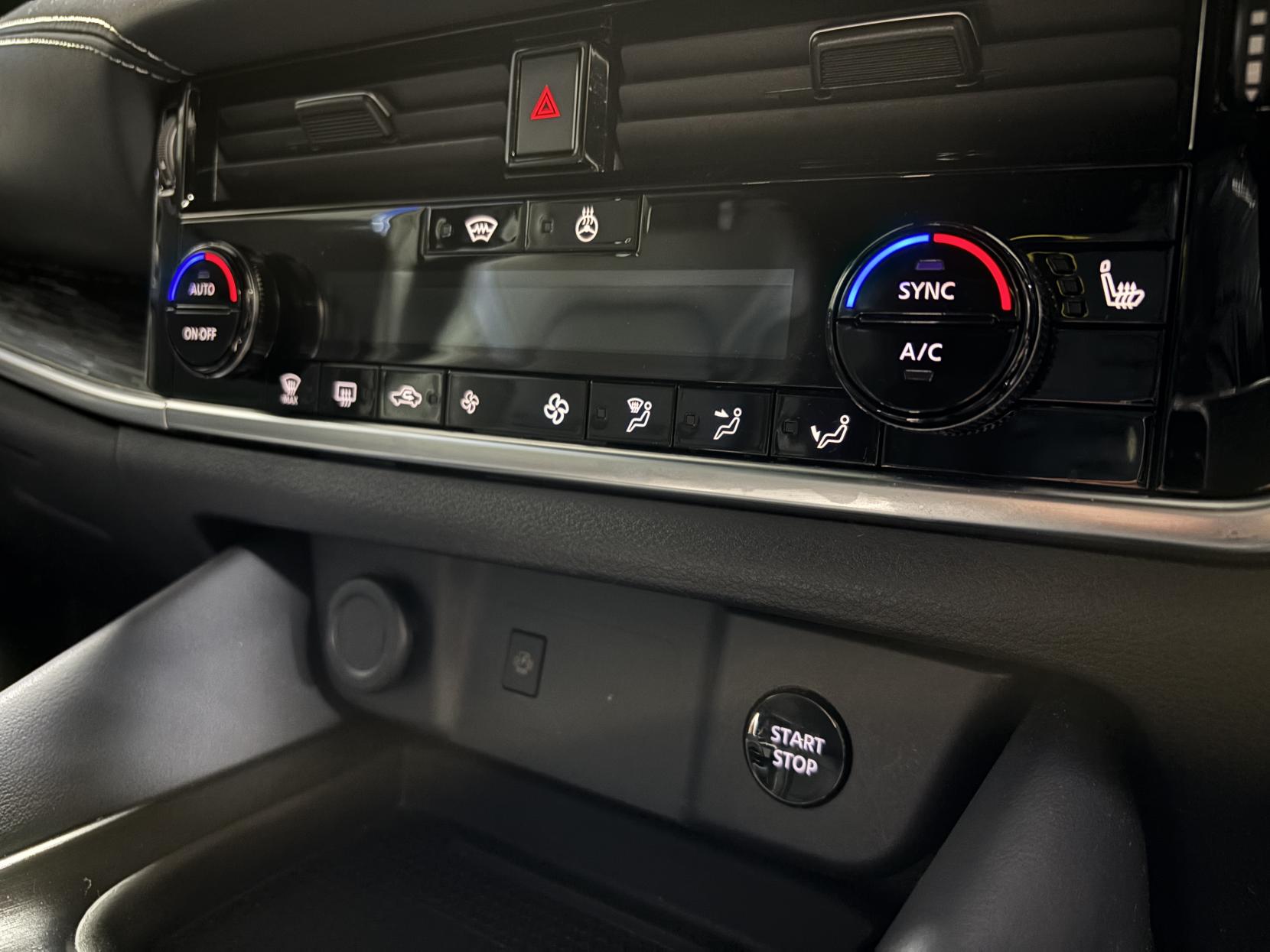 Nissan Qashqai 1.5 h e-POWER Tekna SUV 5dr Petrol Hybrid Auto Euro 6 (s/s) (190 ps)