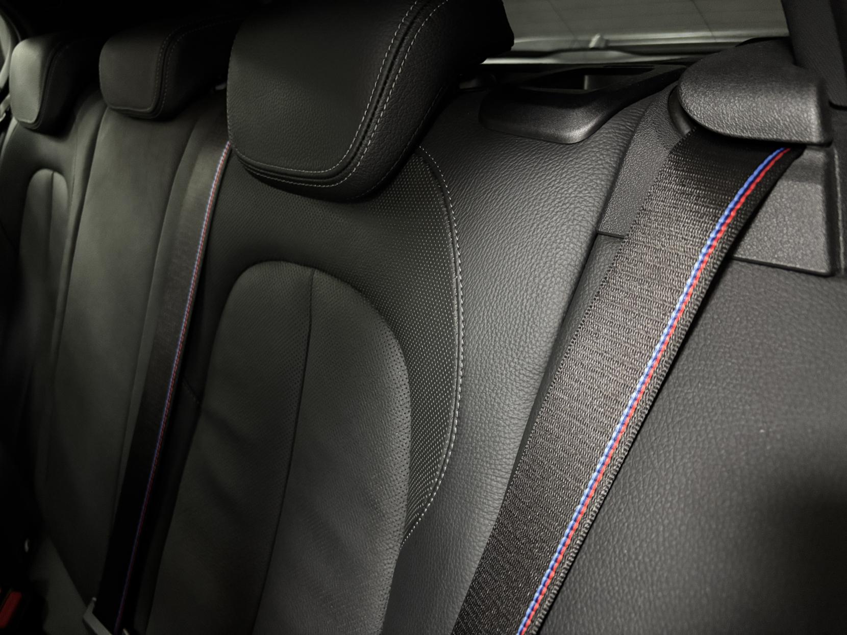 BMW 1 Series 2.0 M135i Hatchback 5dr Petrol Auto xDrive Euro 6 (s/s) (306 ps)