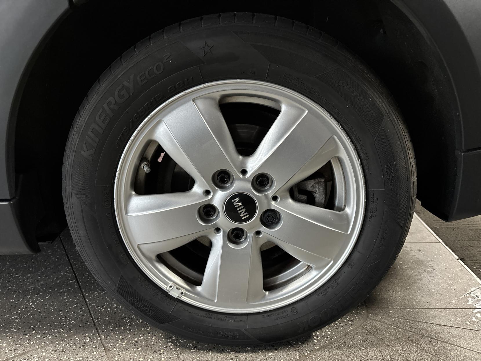 MINI Hatch 1.5 Cooper Classic Hatchback 5dr Petrol Manual Euro 6 (s/s) (136 ps)