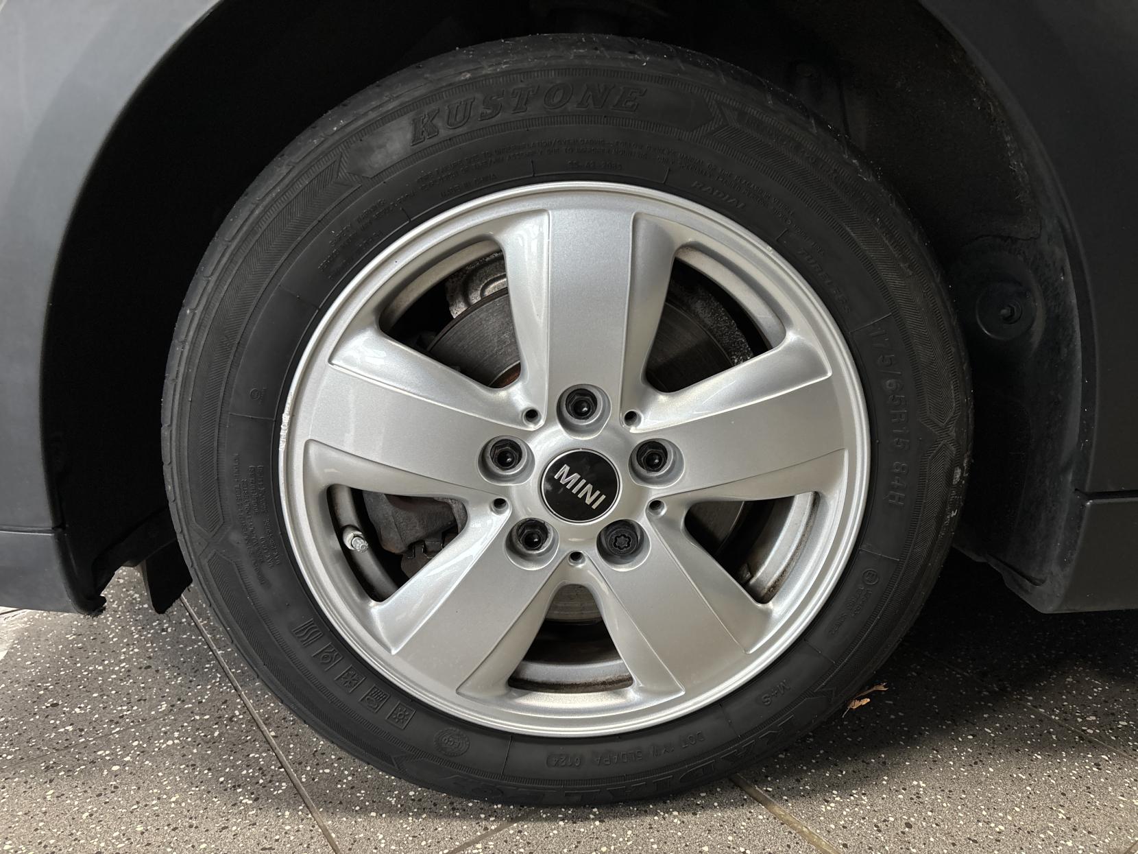 MINI Hatch 1.5 Cooper Classic Hatchback 5dr Petrol Manual Euro 6 (s/s) (136 ps)