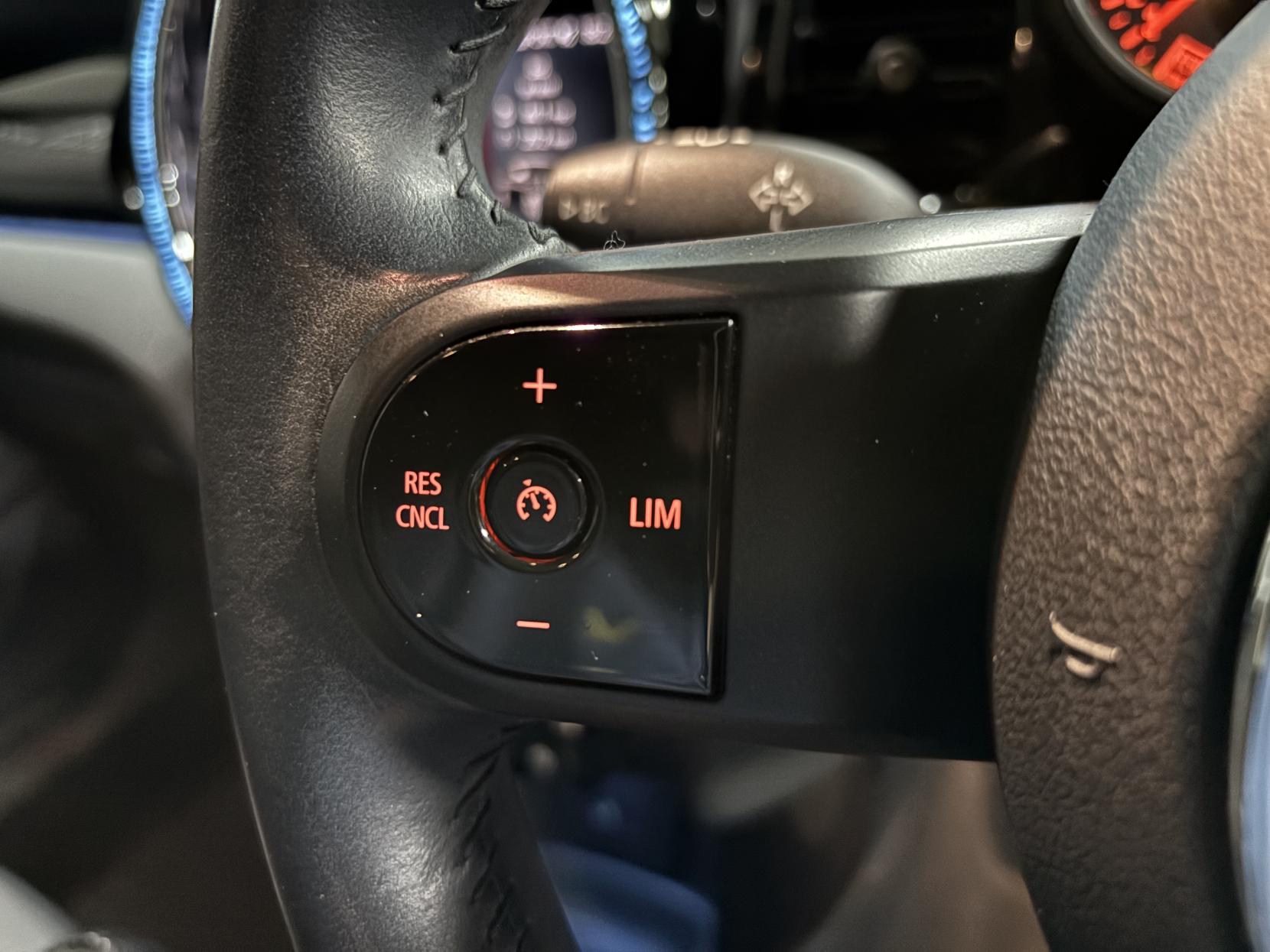 MINI Hatch 1.5 Cooper Classic Hatchback 5dr Petrol Manual Euro 6 (s/s) (136 ps)