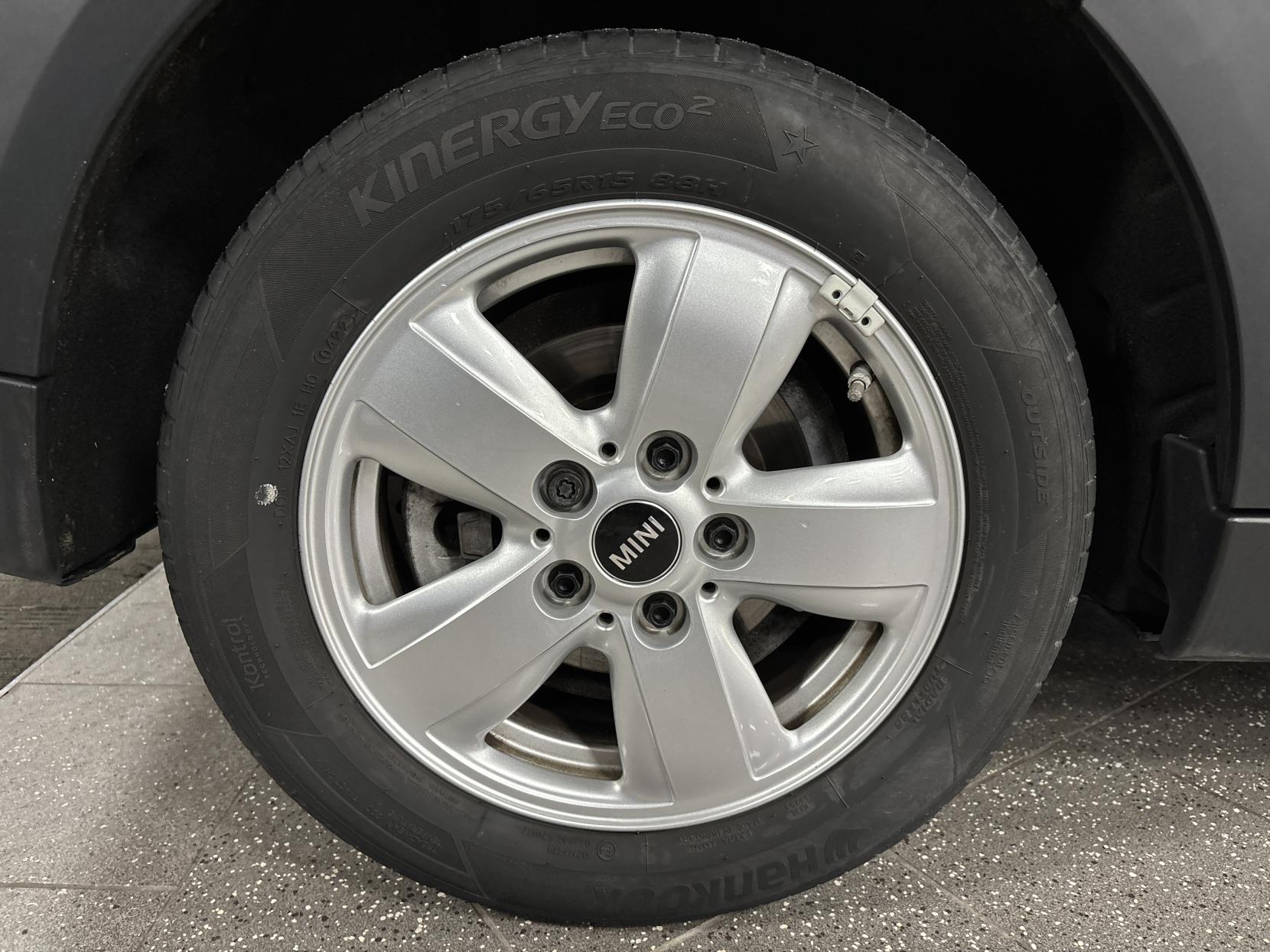 MINI Hatch 1.5 Cooper Classic Hatchback 5dr Petrol Manual Euro 6 (s/s) (136 ps)