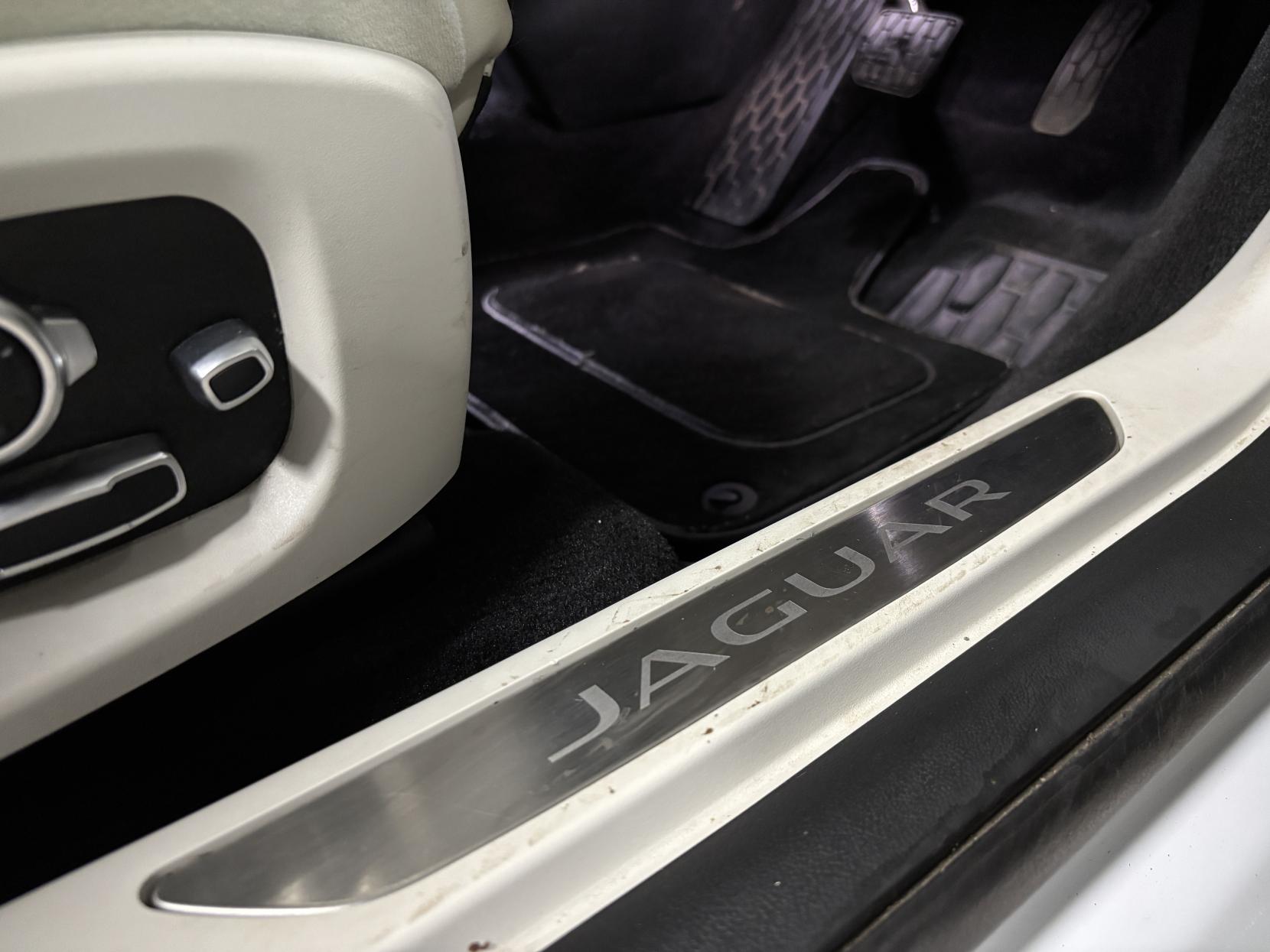 Jaguar I-PACE 400 90kWh HSE SUV 5dr Electric Auto 4WD (400 ps)