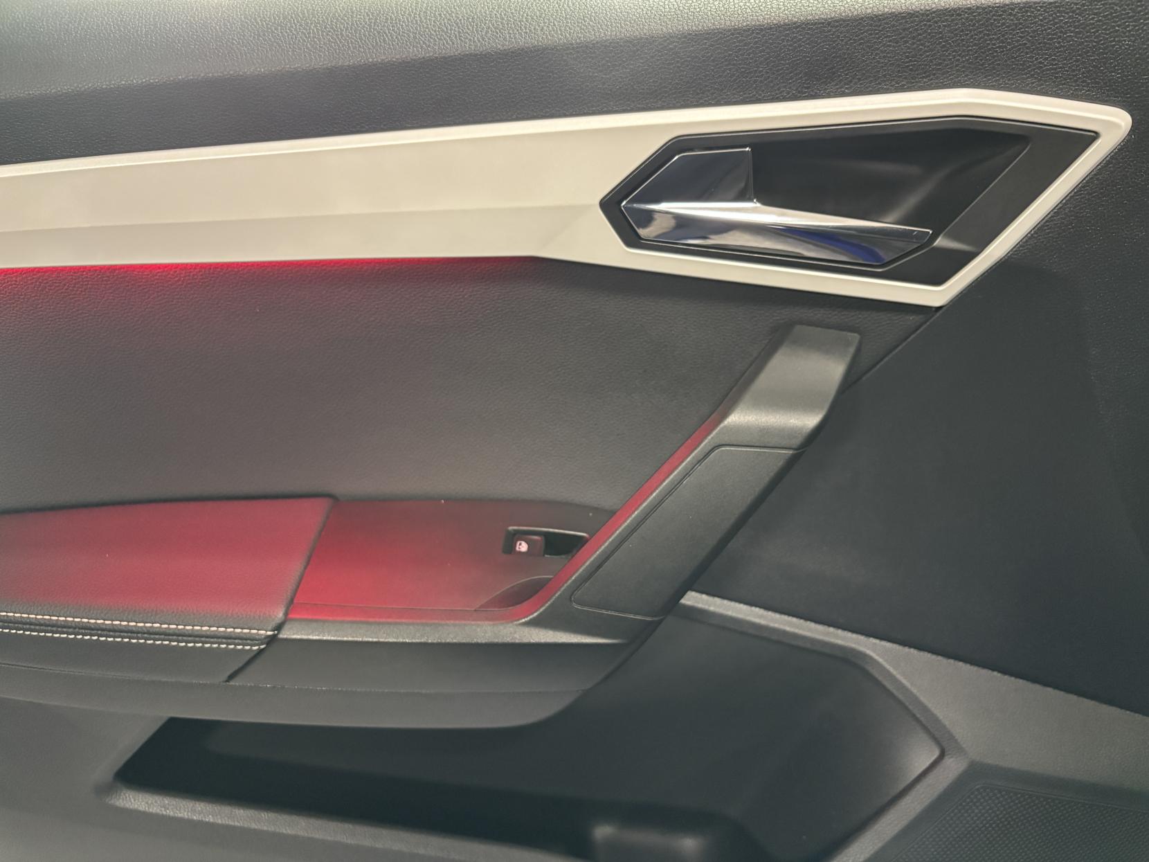 SEAT Arona 1.0 TSI GPF XCELLENCE Lux SUV 5dr Petrol DSG Euro 6 (s/s) (115 ps)