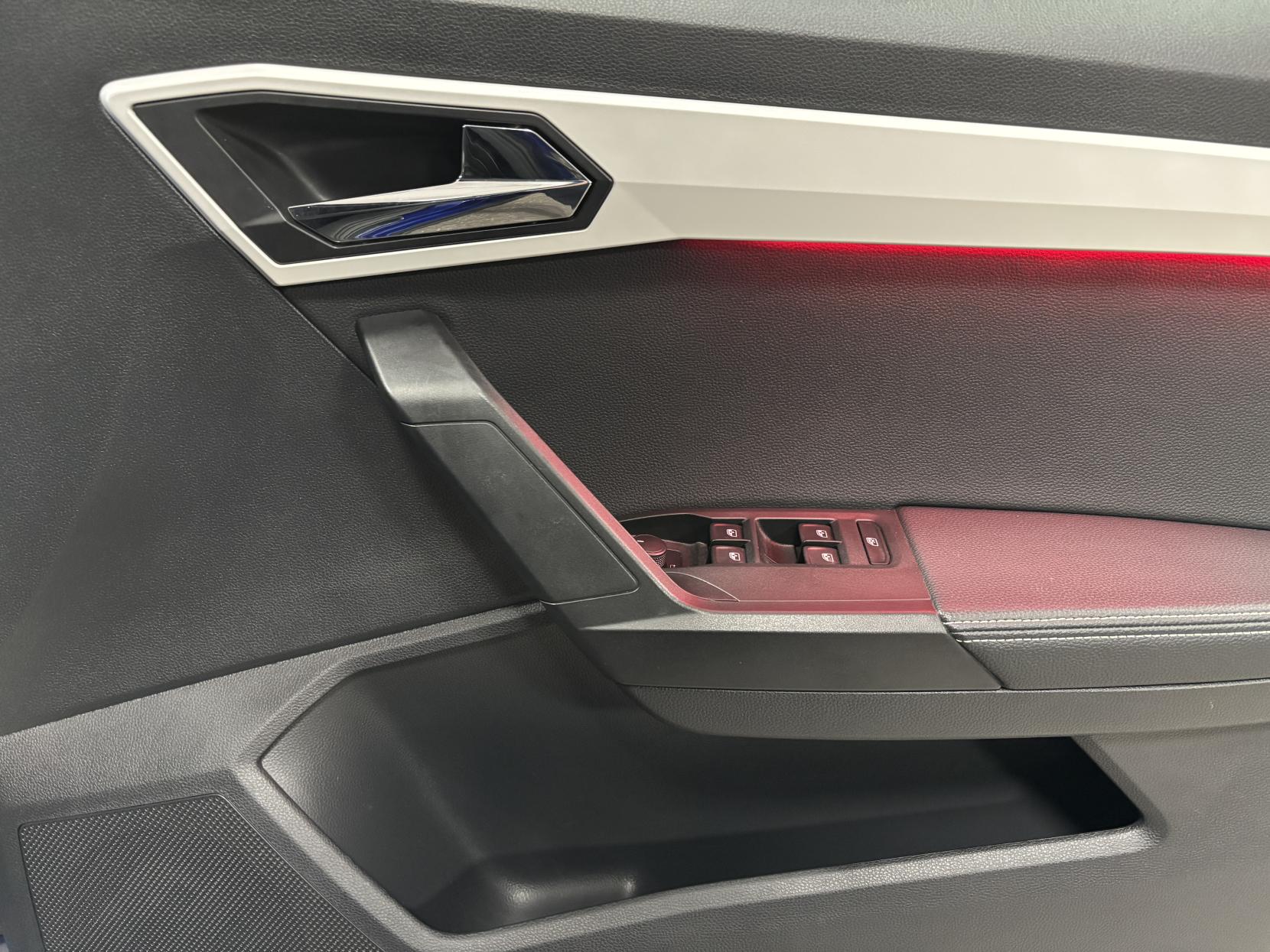 SEAT Arona 1.0 TSI GPF XCELLENCE Lux SUV 5dr Petrol DSG Euro 6 (s/s) (115 ps)