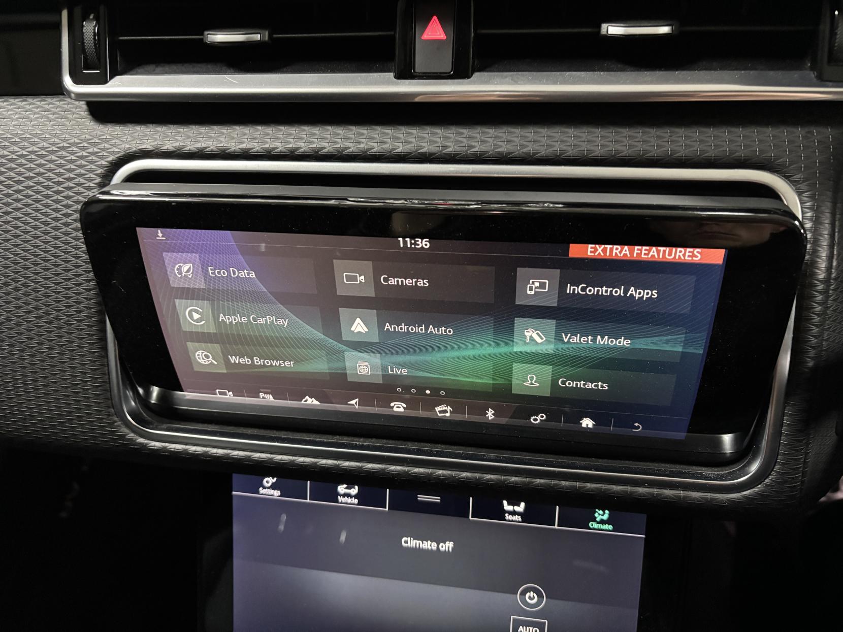 Land Rover Range Rover Velar 2.0 P300 R-Dynamic S SUV 5dr Petrol Auto 4WD Euro 6 (s/s) (300 ps)