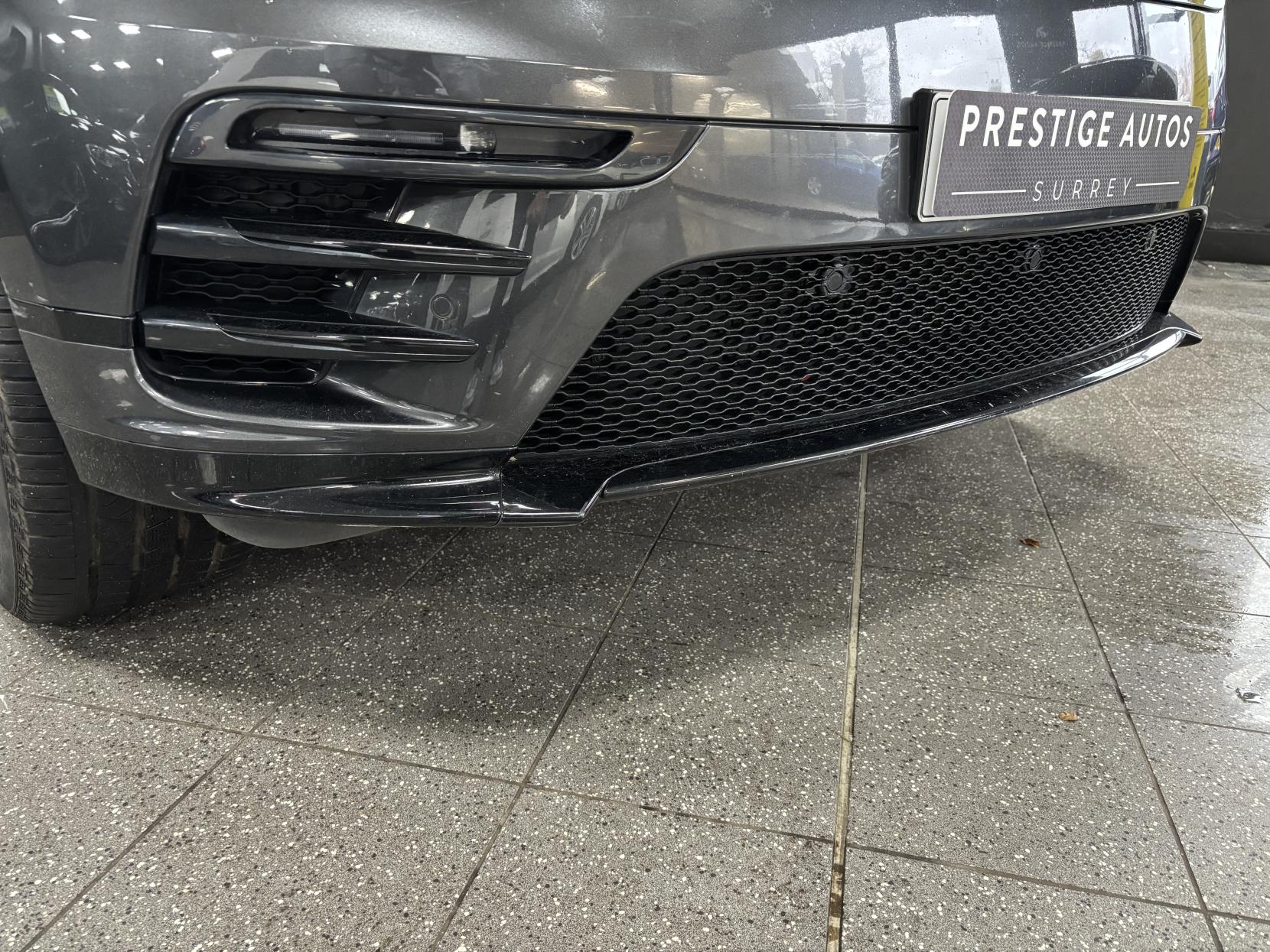 Land Rover Range Rover Velar 2.0 P300 R-Dynamic S SUV 5dr Petrol Auto 4WD Euro 6 (s/s) (300 ps)