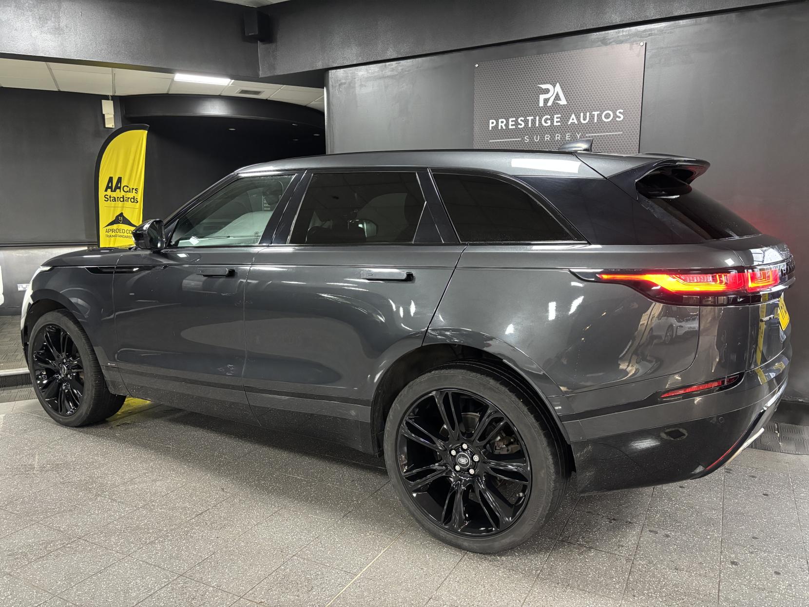 Land Rover Range Rover Velar 2.0 P300 R-Dynamic S SUV 5dr Petrol Auto 4WD Euro 6 (s/s) (300 ps)
