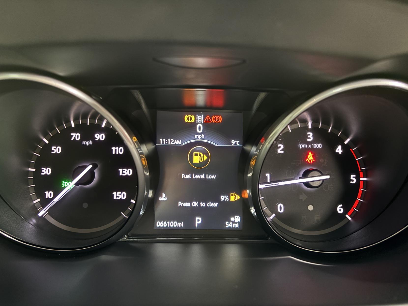 Land Rover Discovery Sport 2.0 TD4 HSE Luxury SUV 5dr Diesel Auto 4WD Euro 6 (s/s) (180 ps)