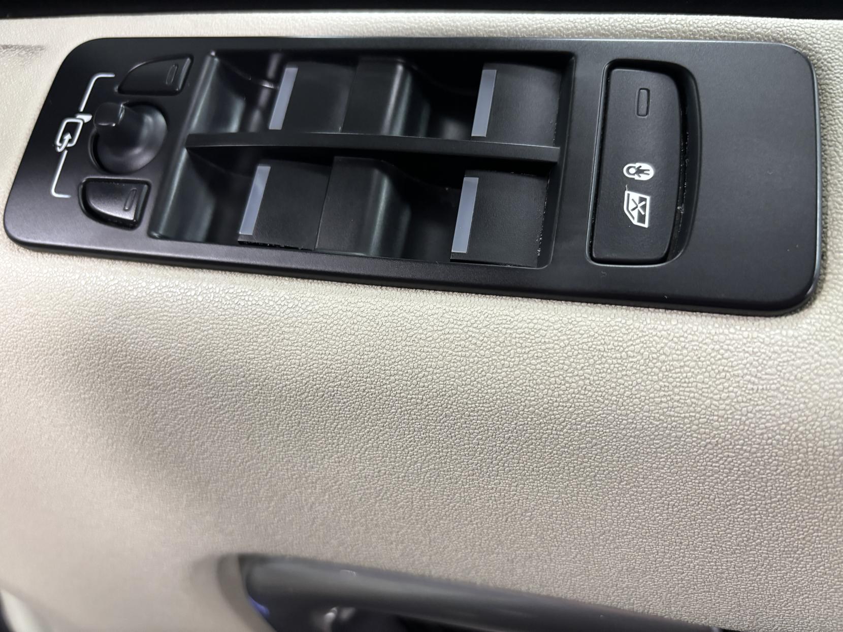 Land Rover Discovery Sport 2.0 TD4 HSE Luxury SUV 5dr Diesel Auto 4WD Euro 6 (s/s) (180 ps)