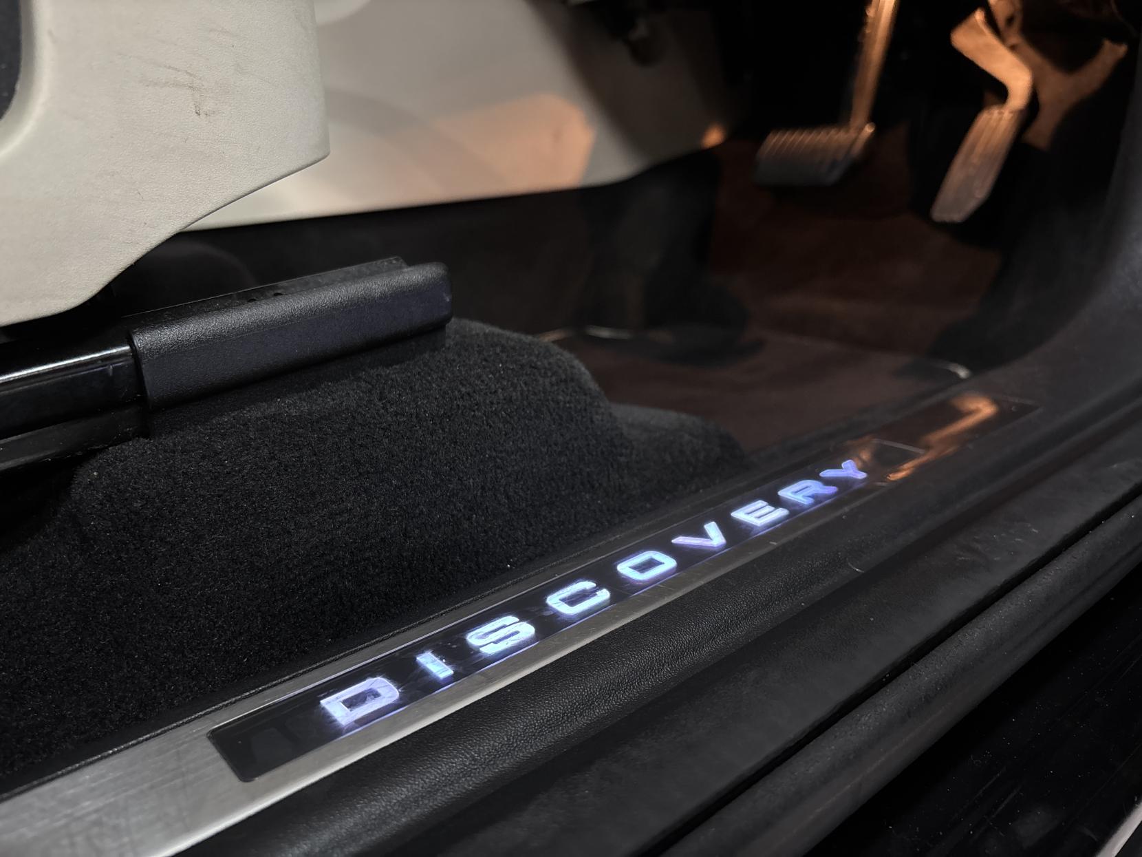 Land Rover Discovery Sport 2.0 TD4 HSE Luxury SUV 5dr Diesel Auto 4WD Euro 6 (s/s) (180 ps)