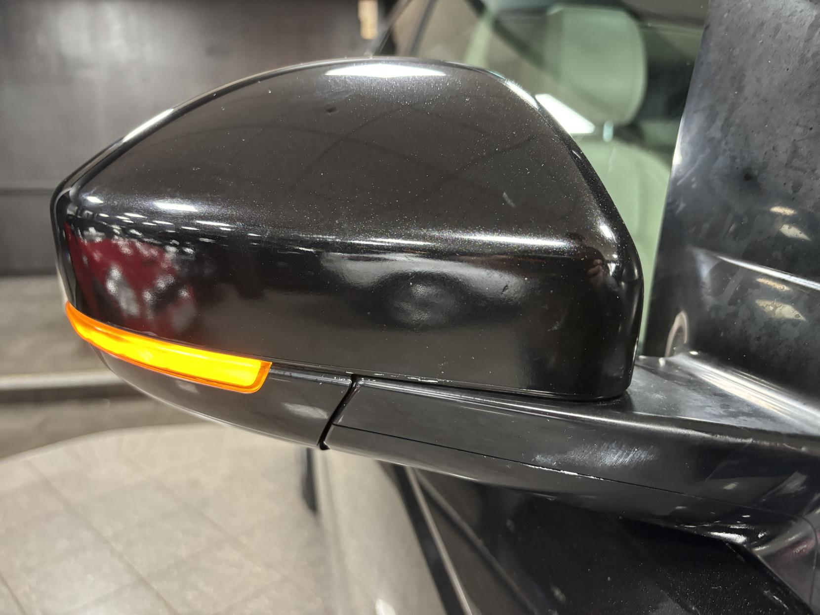 Land Rover Discovery Sport 2.0 TD4 HSE Luxury SUV 5dr Diesel Auto 4WD Euro 6 (s/s) (180 ps)