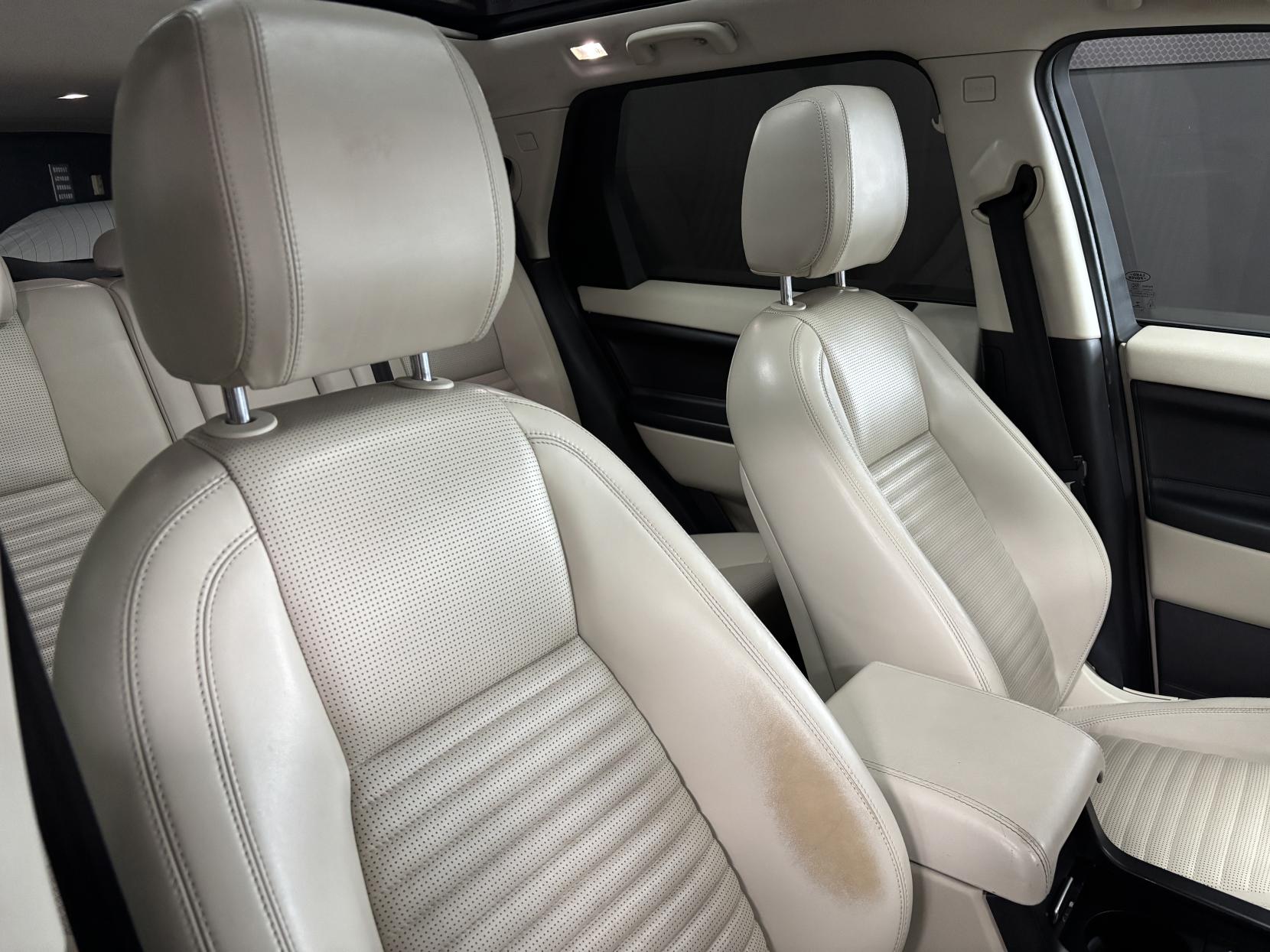 Land Rover Discovery Sport 2.0 TD4 HSE Luxury SUV 5dr Diesel Auto 4WD Euro 6 (s/s) (180 ps)