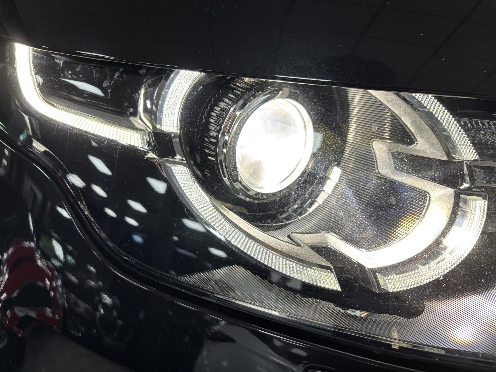 Land Rover Discovery Sport 2.0 TD4 HSE Luxury SUV 5dr Diesel Auto 4WD Euro 6 (s/s) (180 ps)