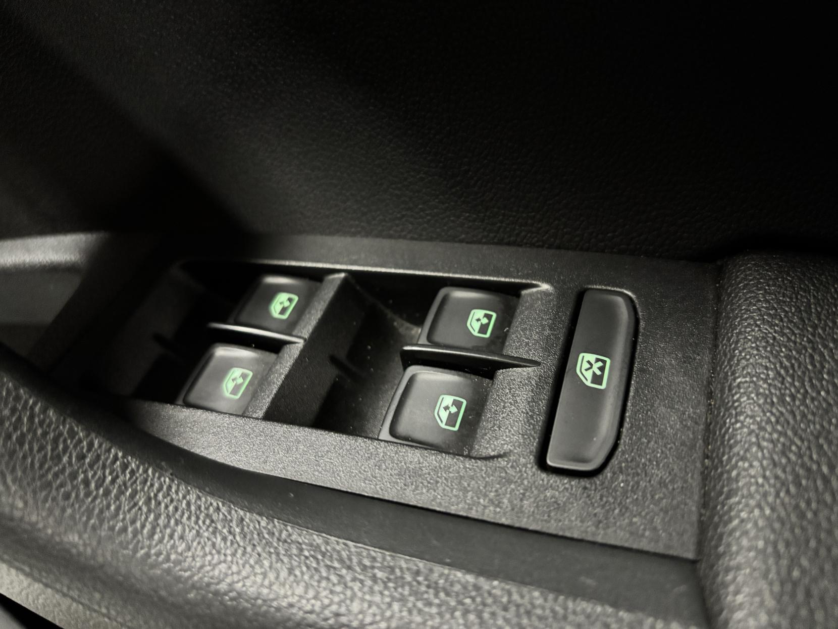 Skoda Octavia 2.0 TSI GPF vRS Hatchback 5dr Petrol DSG Euro 6 (s/s) (245 ps)