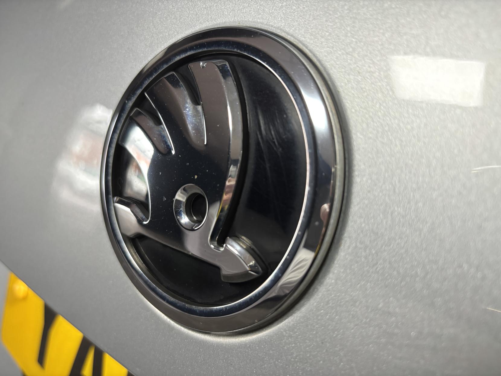 Skoda Octavia 2.0 TSI GPF vRS Hatchback 5dr Petrol DSG Euro 6 (s/s) (245 ps)