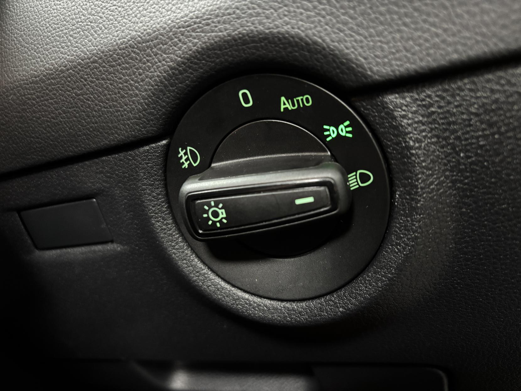 Skoda Octavia 2.0 TSI GPF vRS Hatchback 5dr Petrol DSG Euro 6 (s/s) (245 ps)