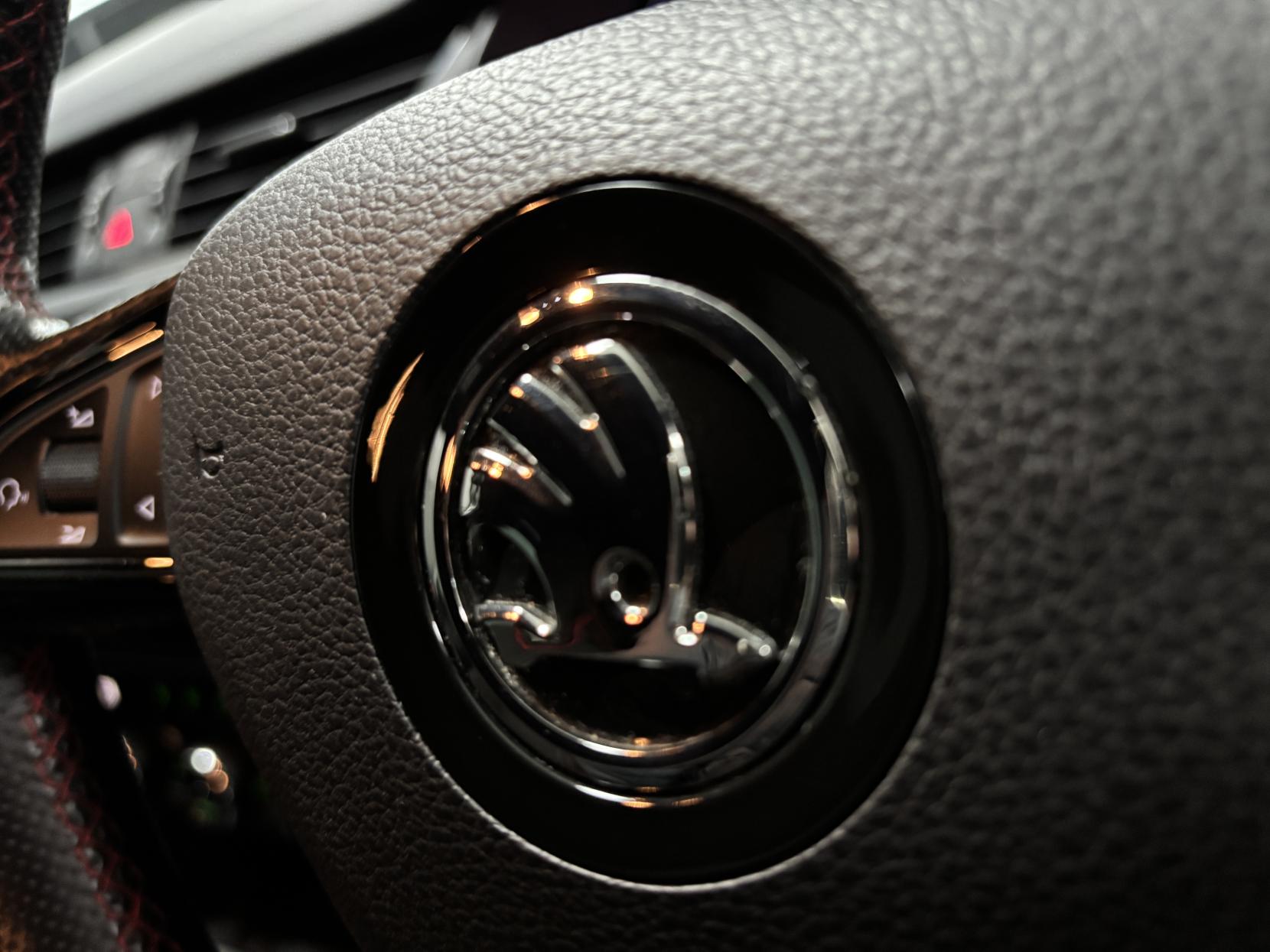 Skoda Octavia 2.0 TSI GPF vRS Hatchback 5dr Petrol DSG Euro 6 (s/s) (245 ps)