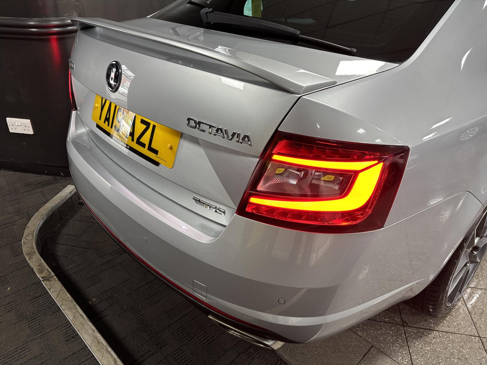 Skoda Octavia 2.0 TSI GPF vRS Hatchback 5dr Petrol DSG Euro 6 (s/s) (245 ps)