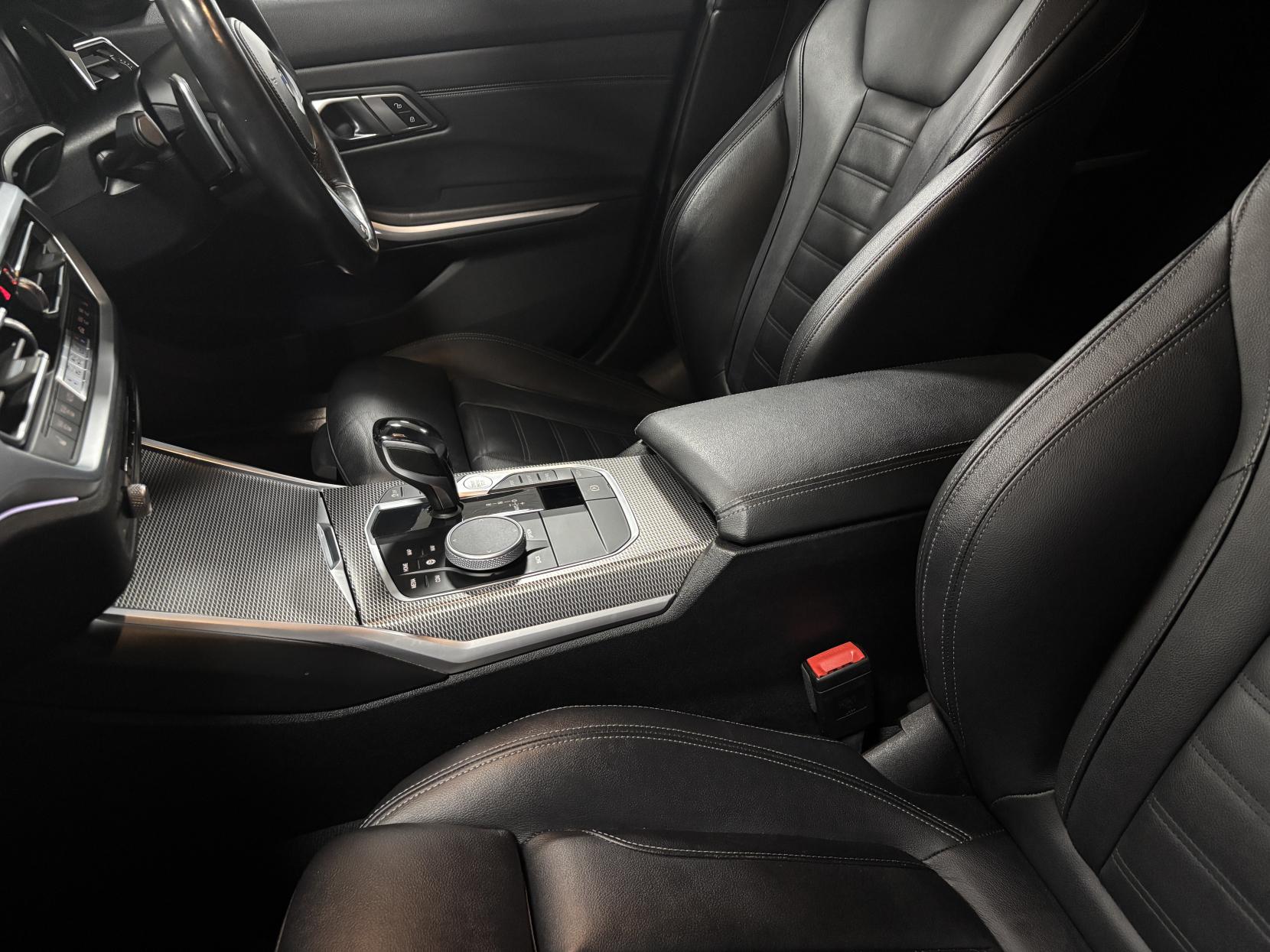 BMW 3 Series 2.0 330i M Sport Saloon 4dr Petrol Auto Euro 6 (s/s) (258 ps)