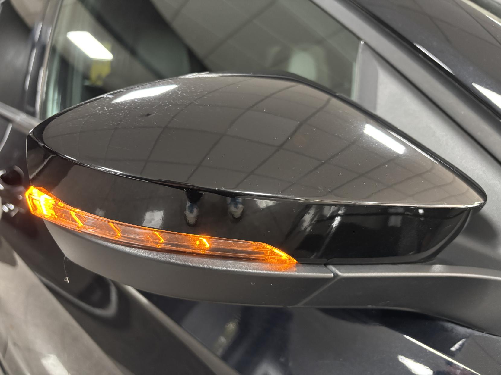 Volkswagen T-Cross 1.0 TSI R-Line SUV 5dr Petrol DSG Euro 6 (s/s) (110 ps)