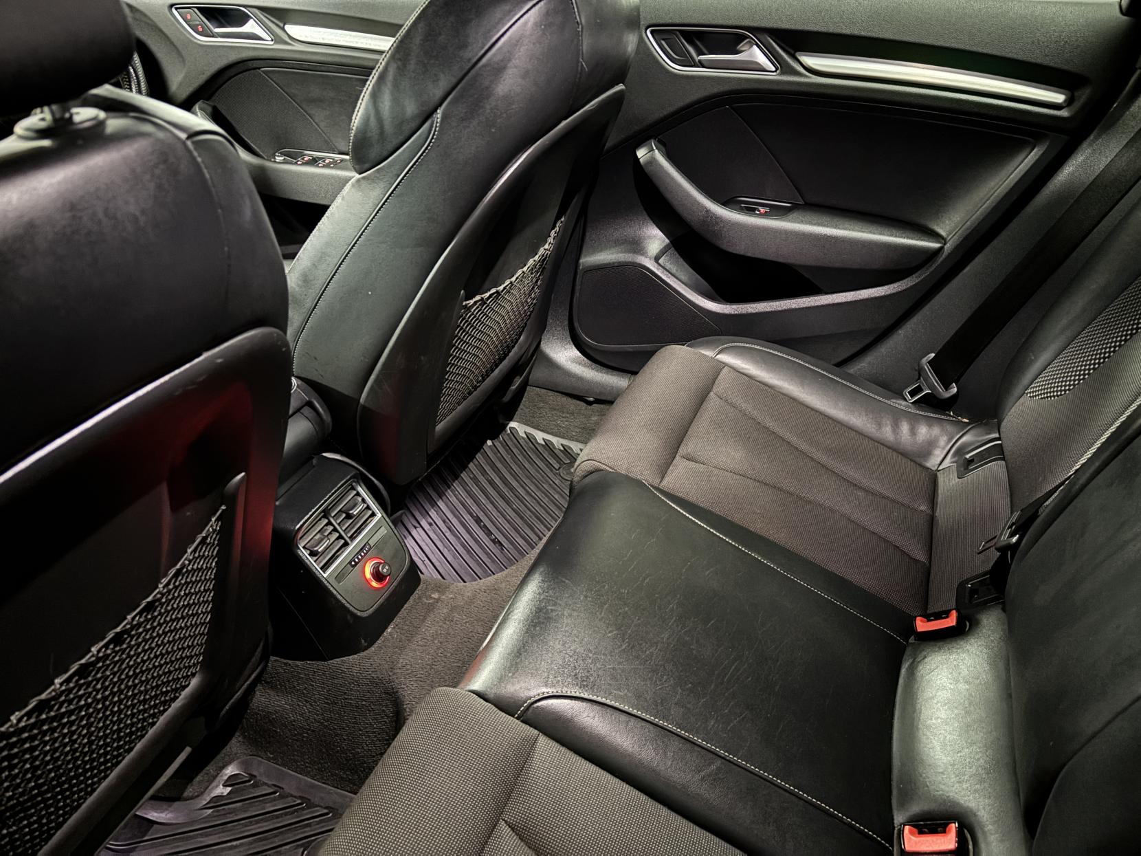 Audi A3 1.4 TFSI CoD S line Sportback 5dr Petrol Manual Euro 6 (s/s) (150 ps)