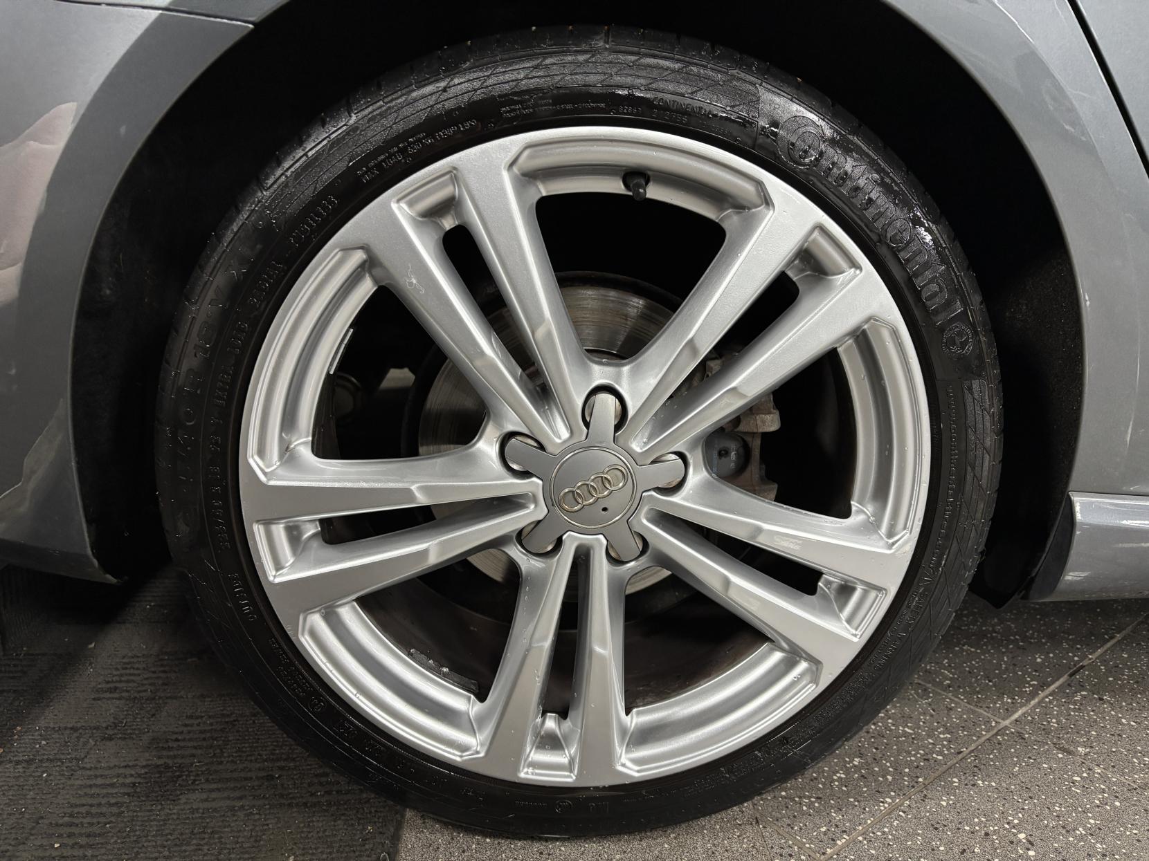 Audi A3 1.4 TFSI CoD S line Sportback 5dr Petrol Manual Euro 6 (s/s) (150 ps)