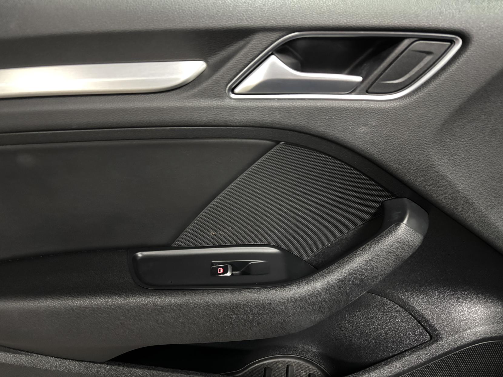 Audi A3 1.4 TFSI CoD S line Sportback 5dr Petrol Manual Euro 6 (s/s) (150 ps)