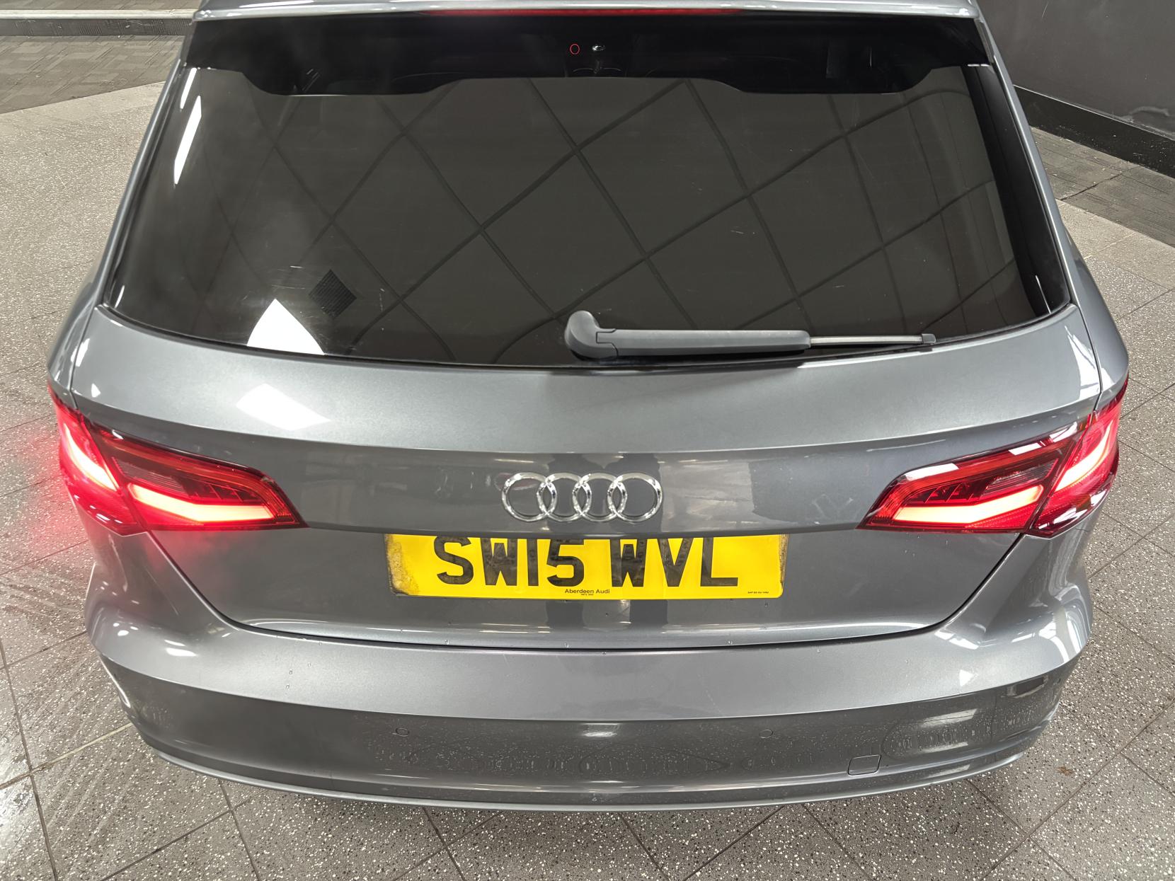 Audi A3 1.4 TFSI CoD S line Sportback 5dr Petrol Manual Euro 6 (s/s) (150 ps)