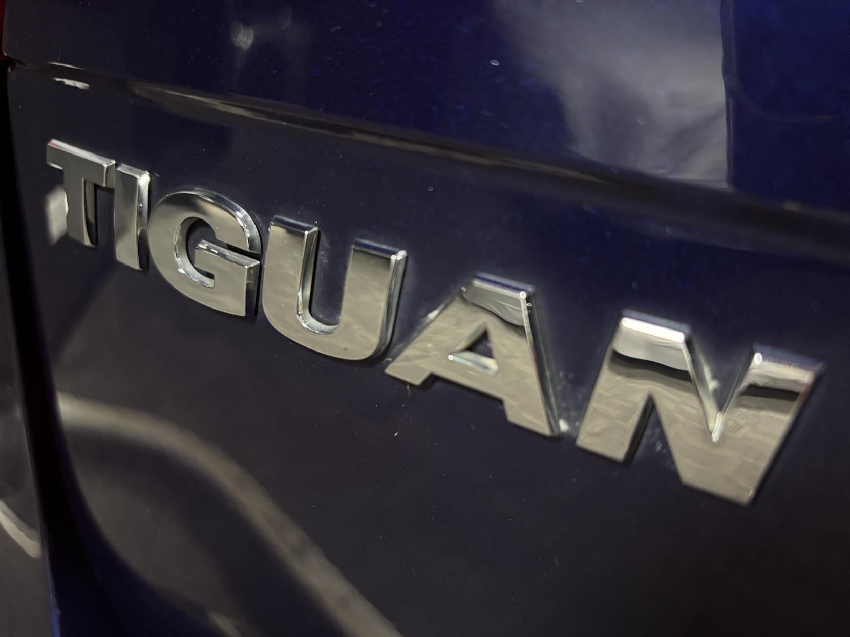 Volkswagen Tiguan 2.0 TDI BlueMotion Tech R-Line SUV 5dr Diesel DSG 4Motion Euro 6 (s/s) (150 ps)