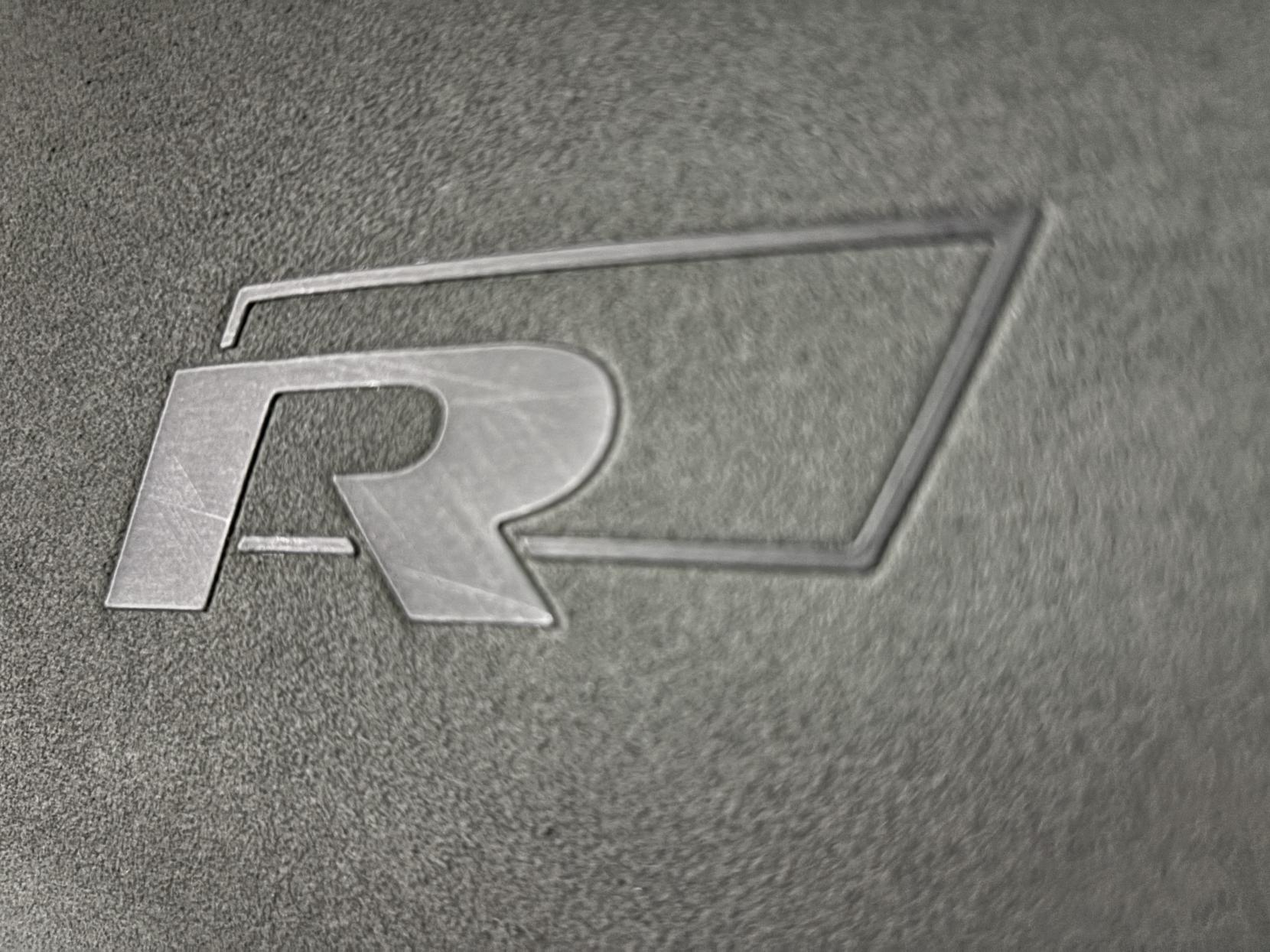 Volkswagen Tiguan 2.0 TDI BlueMotion Tech R-Line SUV 5dr Diesel DSG 4Motion Euro 6 (s/s) (150 ps)