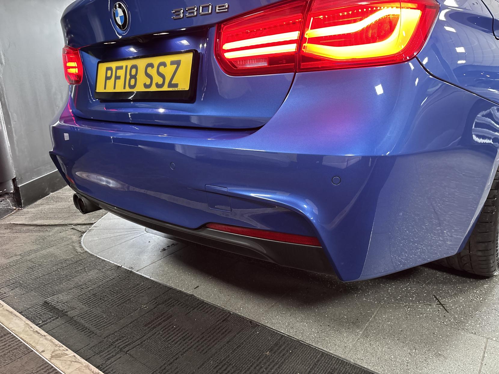 BMW 3 Series 2.0 330e 7.6kWh M Sport Saloon 4dr Petrol Plug-in Hybrid Auto Euro 6 (s/s) (252 ps)