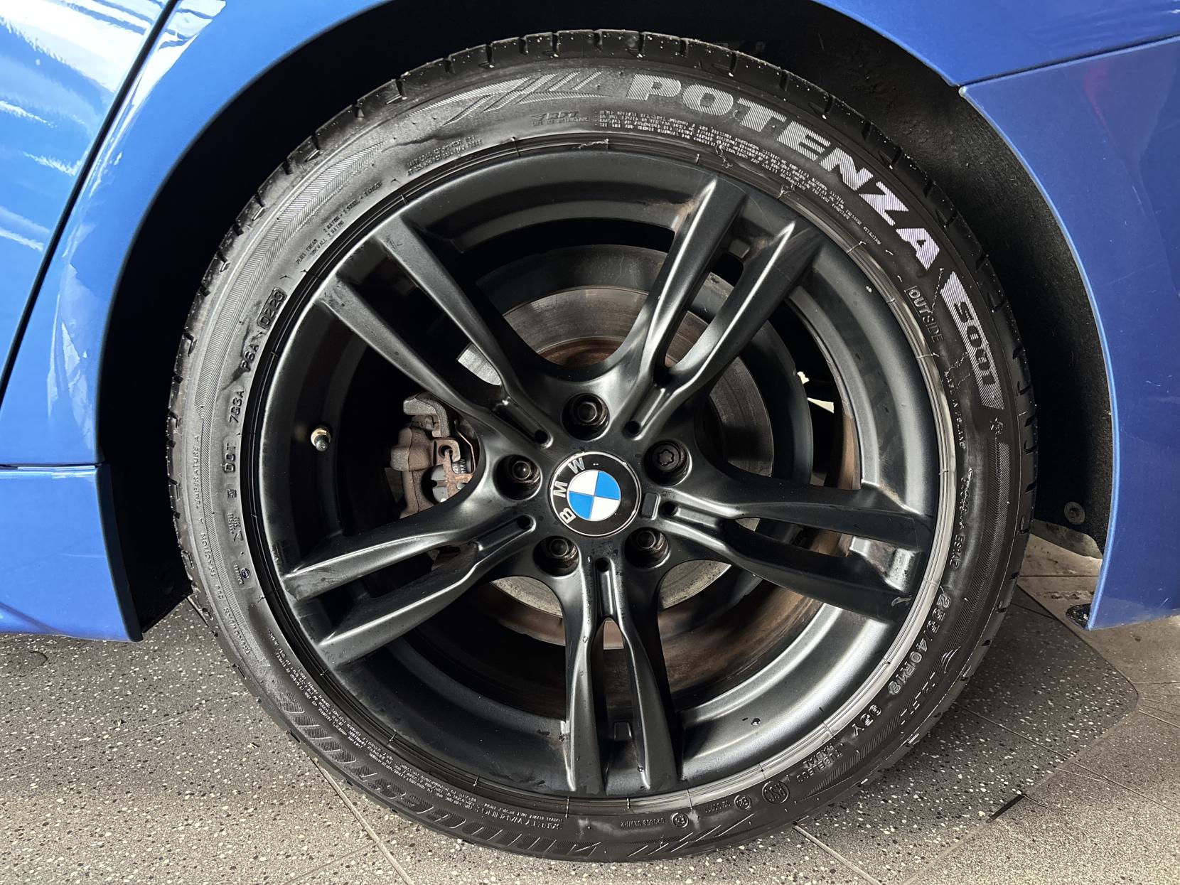 BMW 3 Series 2.0 330e 7.6kWh M Sport Saloon 4dr Petrol Plug-in Hybrid Auto Euro 6 (s/s) (252 ps)