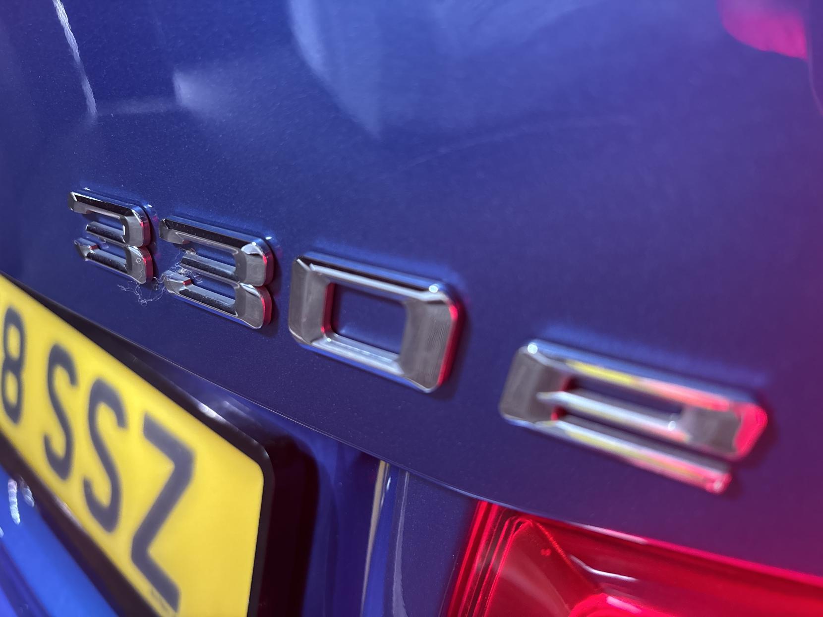 BMW 3 Series 2.0 330e 7.6kWh M Sport Saloon 4dr Petrol Plug-in Hybrid Auto Euro 6 (s/s) (252 ps)