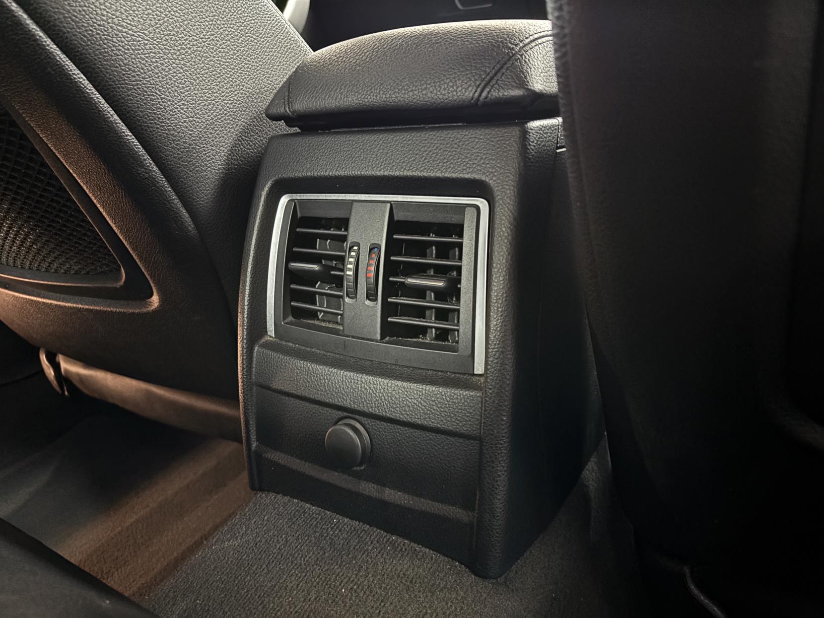 BMW 3 Series 2.0 330e 7.6kWh M Sport Saloon 4dr Petrol Plug-in Hybrid Auto Euro 6 (s/s) (252 ps)