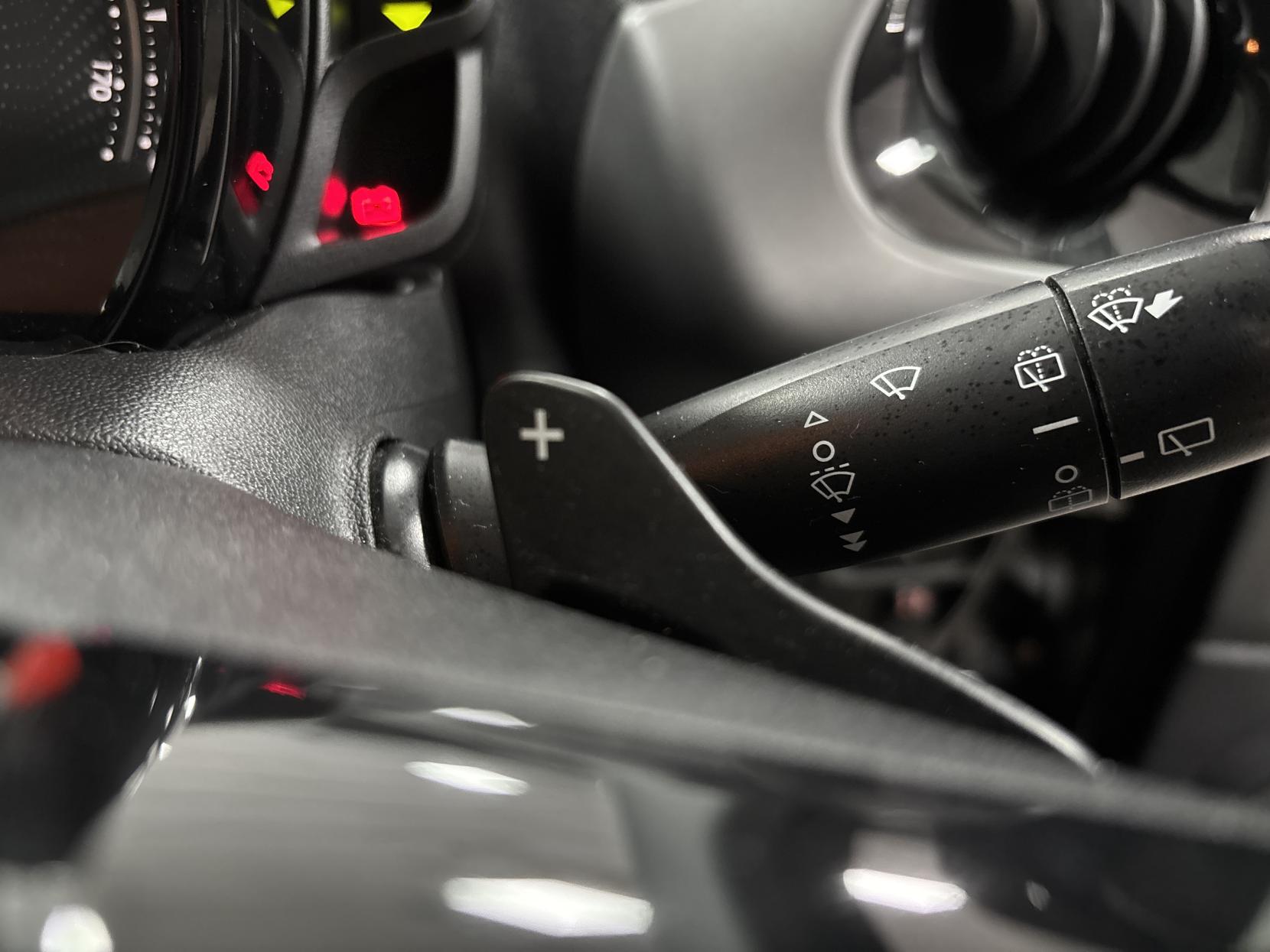 Toyota AYGO 1.0 VVT-i x-trend Funroof 5dr Petrol x-shift Euro 6 (71 ps)