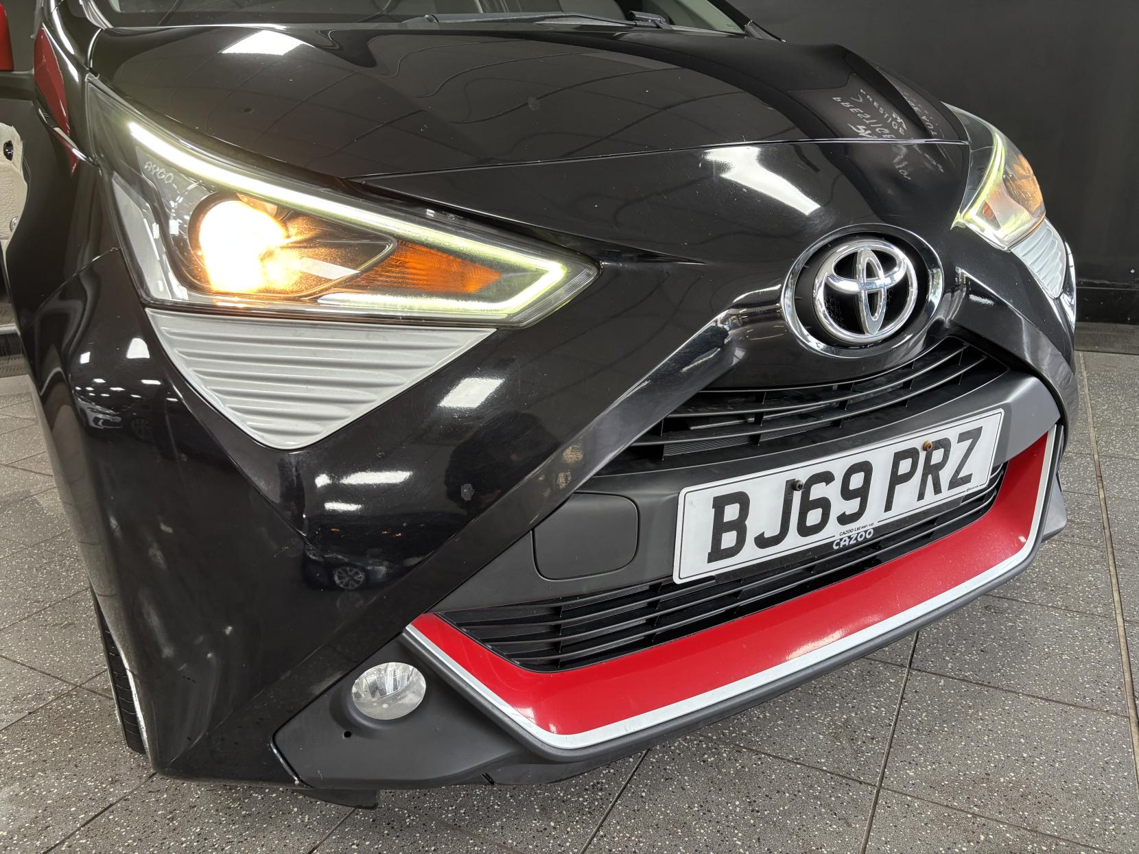 Toyota AYGO 1.0 VVT-i x-trend Funroof 5dr Petrol x-shift Euro 6 (71 ps)