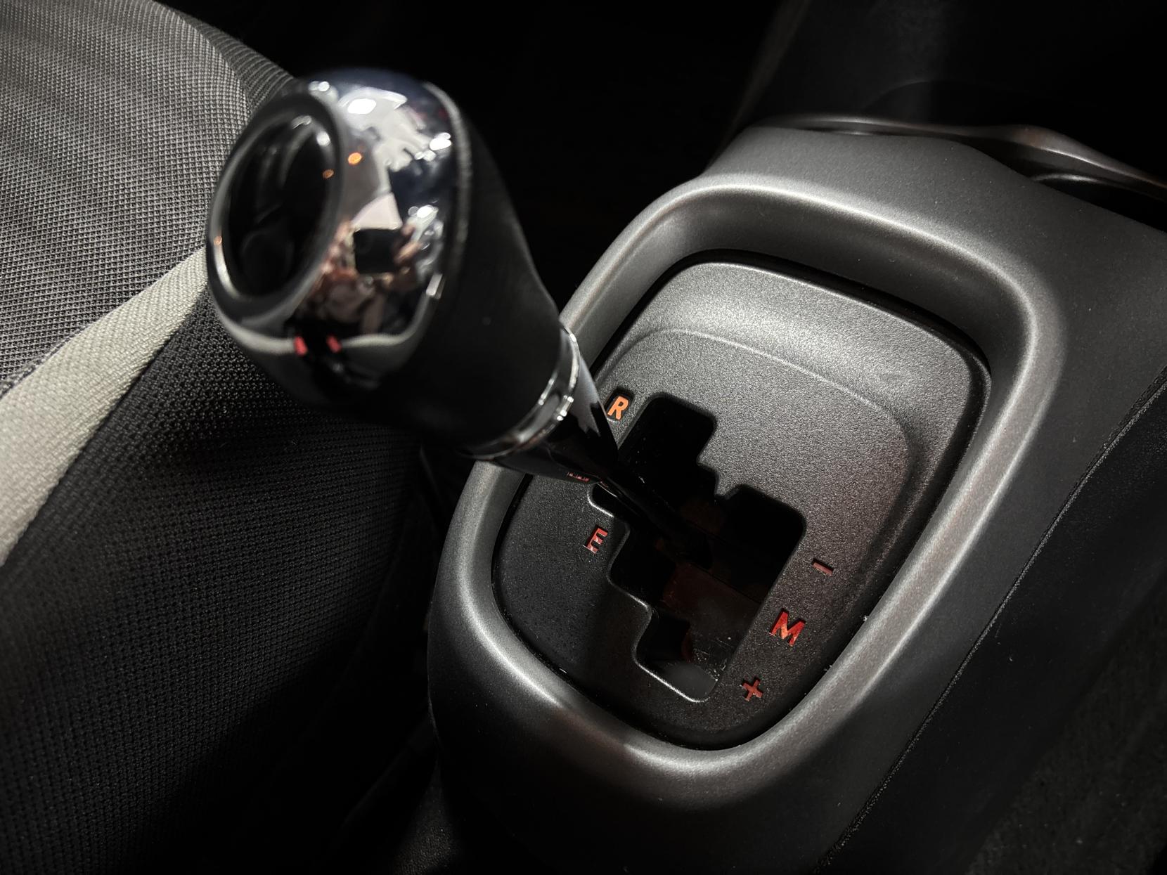 Toyota AYGO 1.0 VVT-i x-trend Funroof 5dr Petrol x-shift Euro 6 (71 ps)