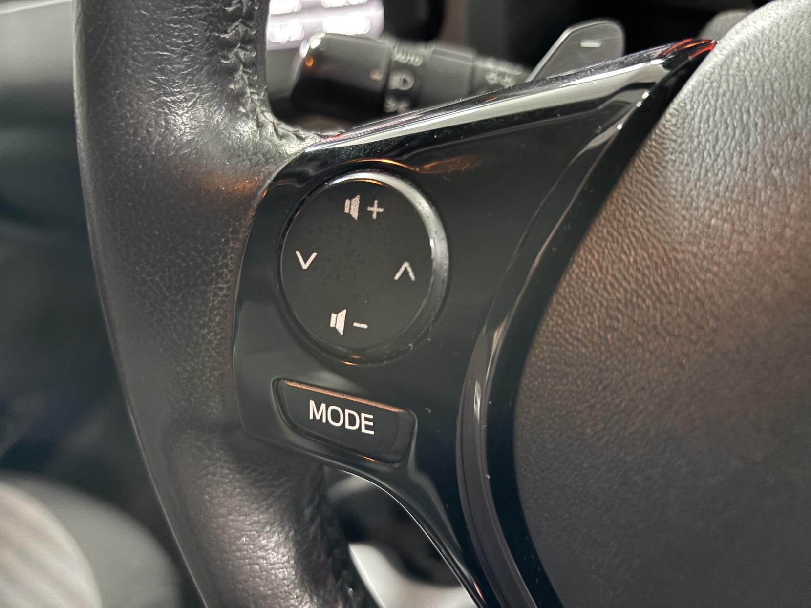 Toyota AYGO 1.0 VVT-i x-trend Funroof 5dr Petrol x-shift Euro 6 (71 ps)