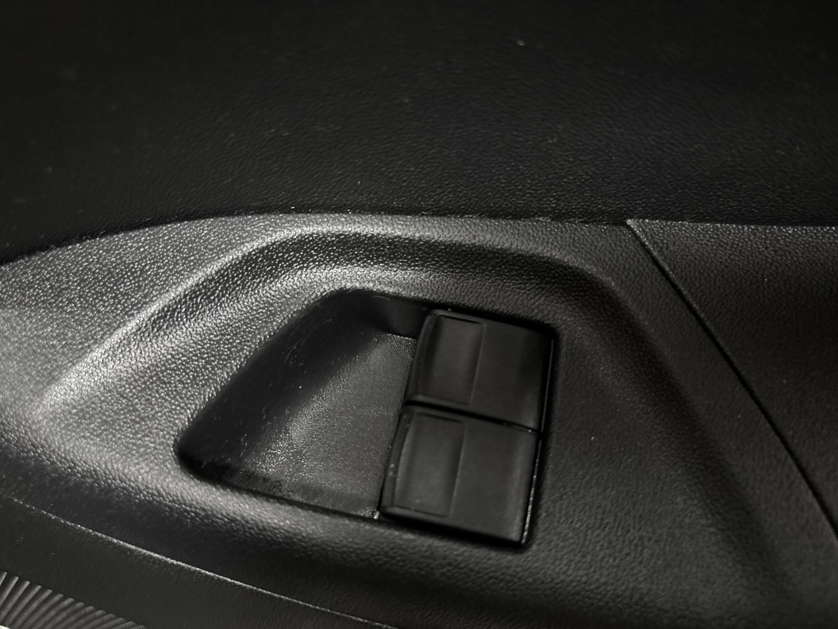 Toyota AYGO 1.0 VVT-i x-trend Funroof 5dr Petrol x-shift Euro 6 (71 ps)