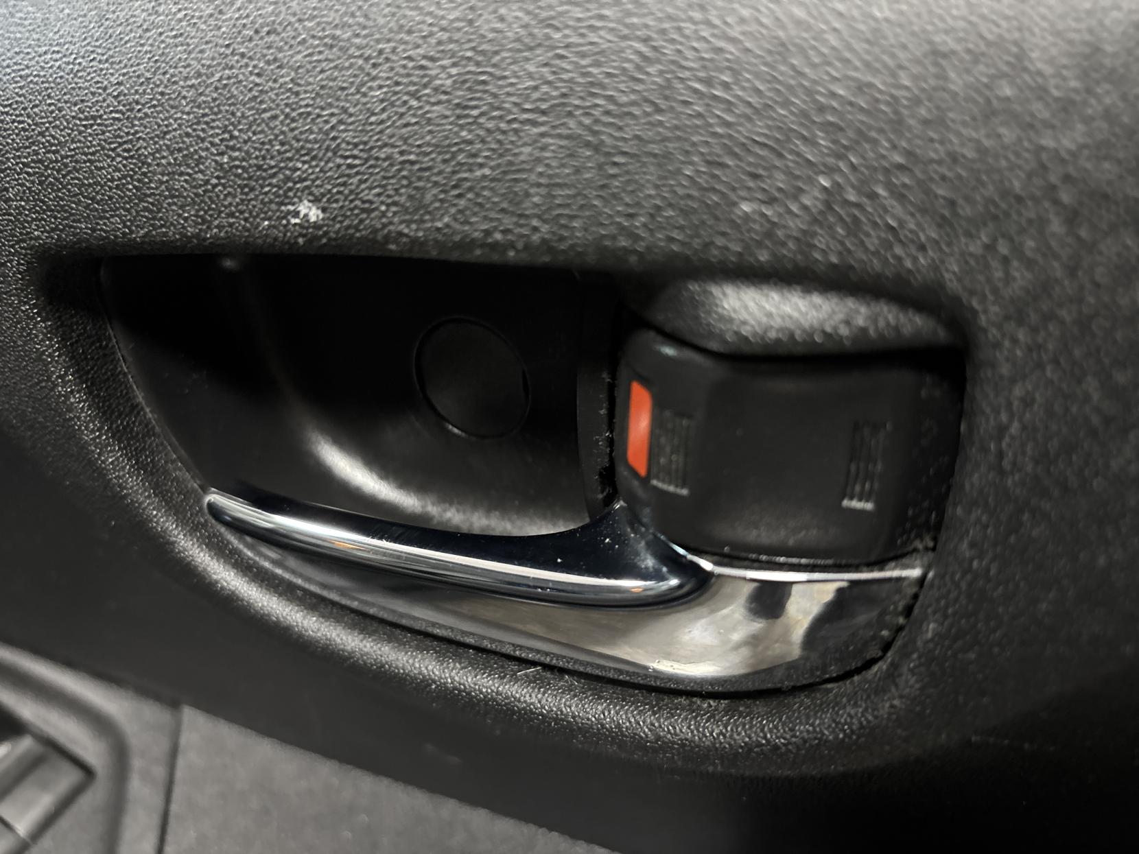 Toyota AYGO 1.0 VVT-i x-trend Funroof 5dr Petrol x-shift Euro 6 (71 ps)