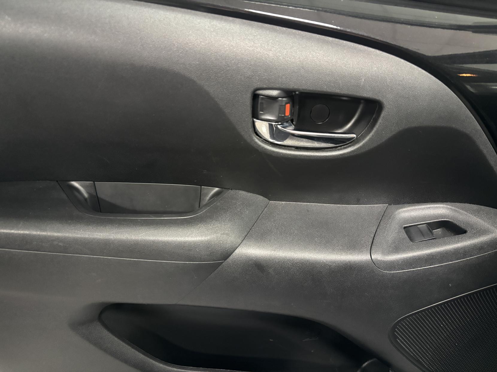 Toyota AYGO 1.0 VVT-i x-trend Funroof 5dr Petrol x-shift Euro 6 (71 ps)