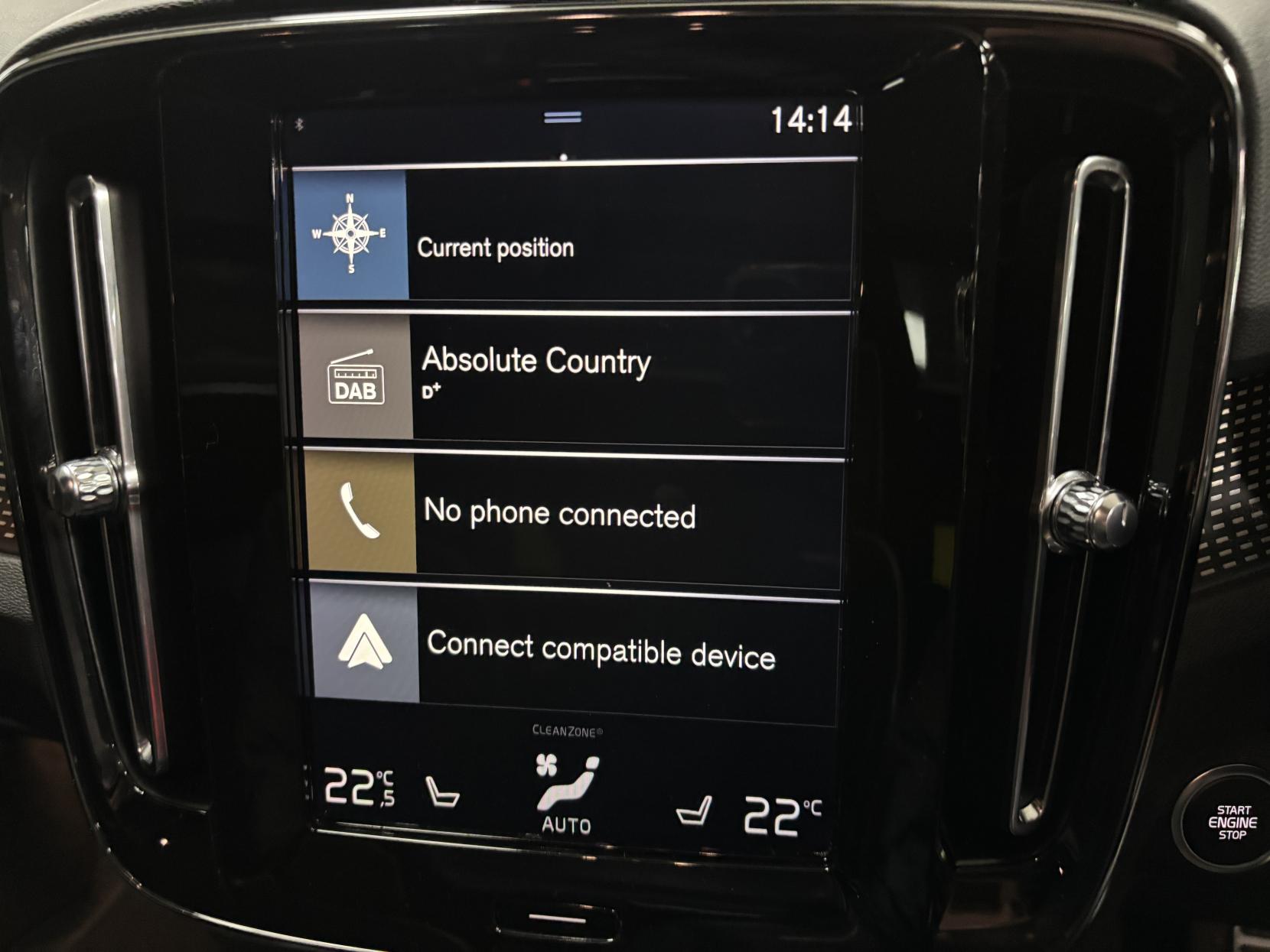 Volvo XC40 2.0 T4 R-Design Pro SUV 5dr Petrol Auto AWD Euro 6 (s/s) (190 ps)